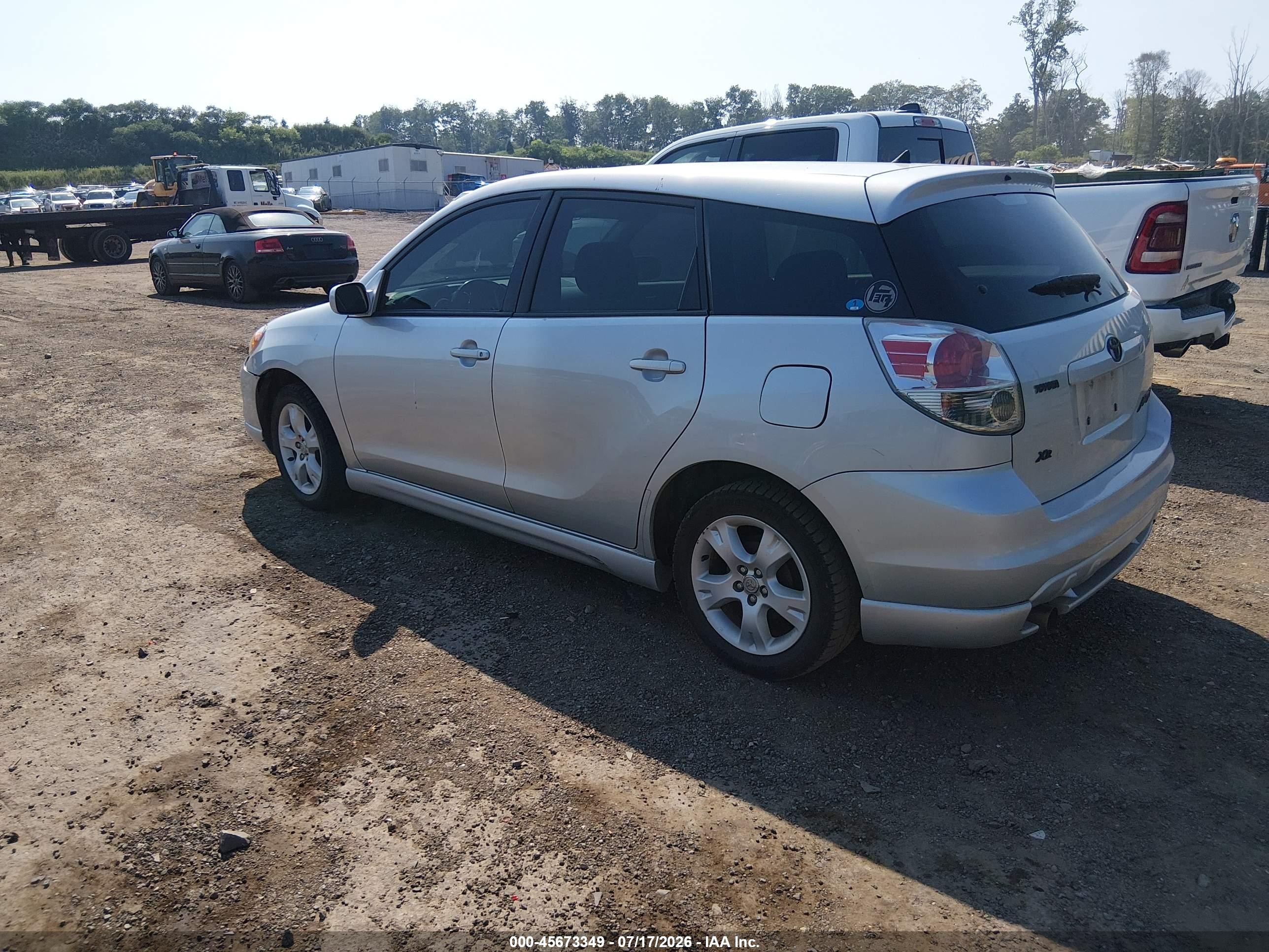 2008 Toyota Matrix Xr Silver vin: 2T1KR32E28C718370