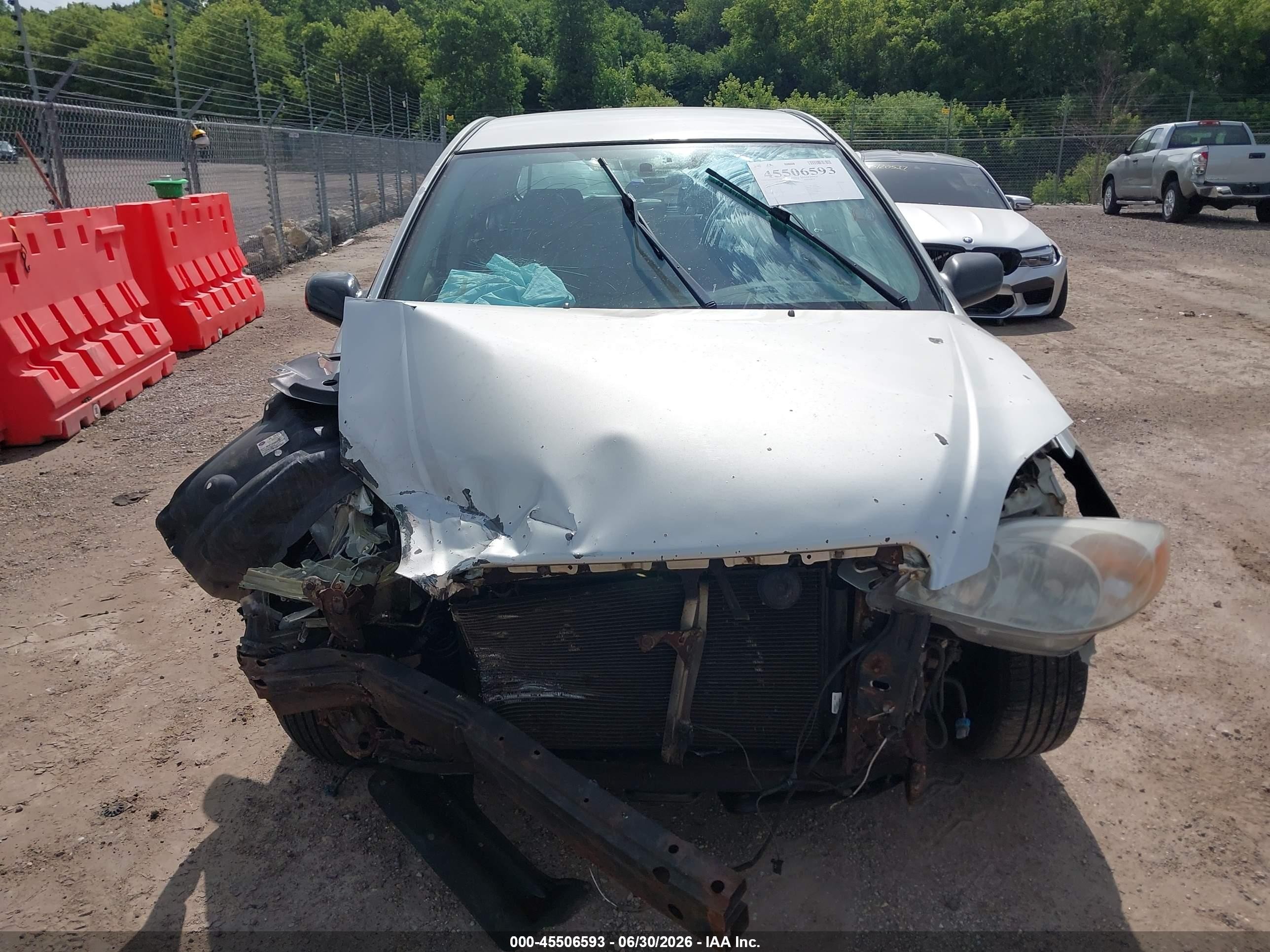 2003 Toyota Matrix Standard Silver vin: 2T1KR32E33C113203