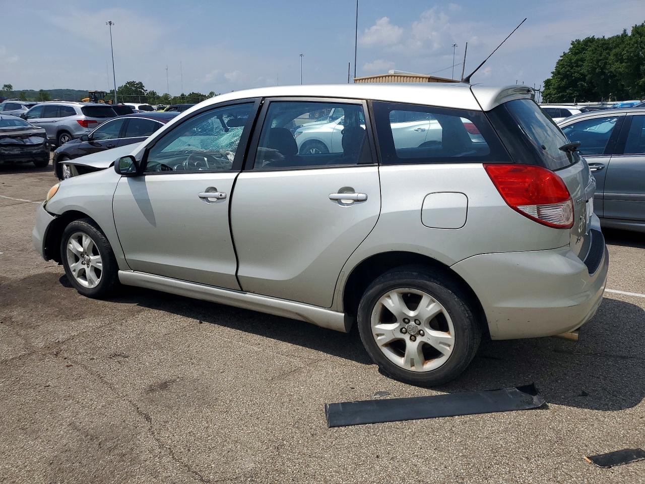 2004 Toyota Corolla Matrix Xr Silver vin: 2T1KR32E34C177758