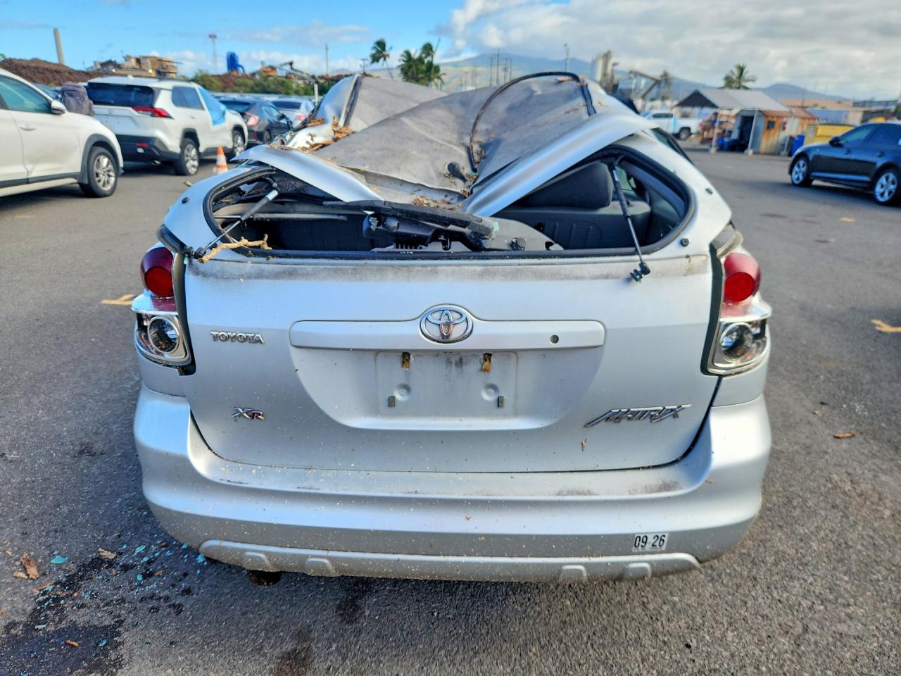 2005 Toyota Matrix Base Серебряный vin: 2T1KR32E35C331709