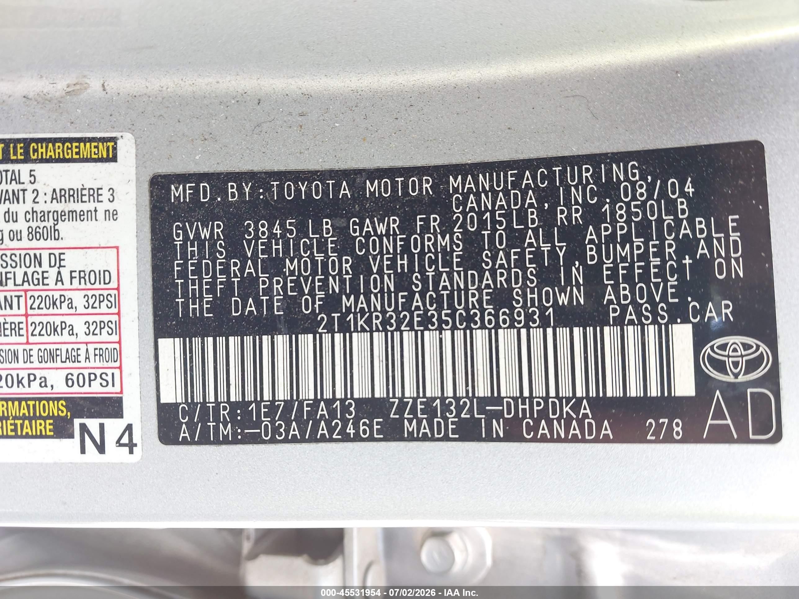 2005 Toyota Matrix   Silver vin: 2T1KR32E35C366931