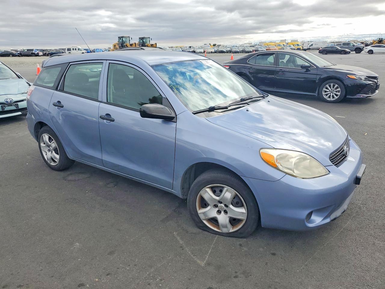 2005 Toyota Matrix Base Blue vin: 2T1KR32E35C413312