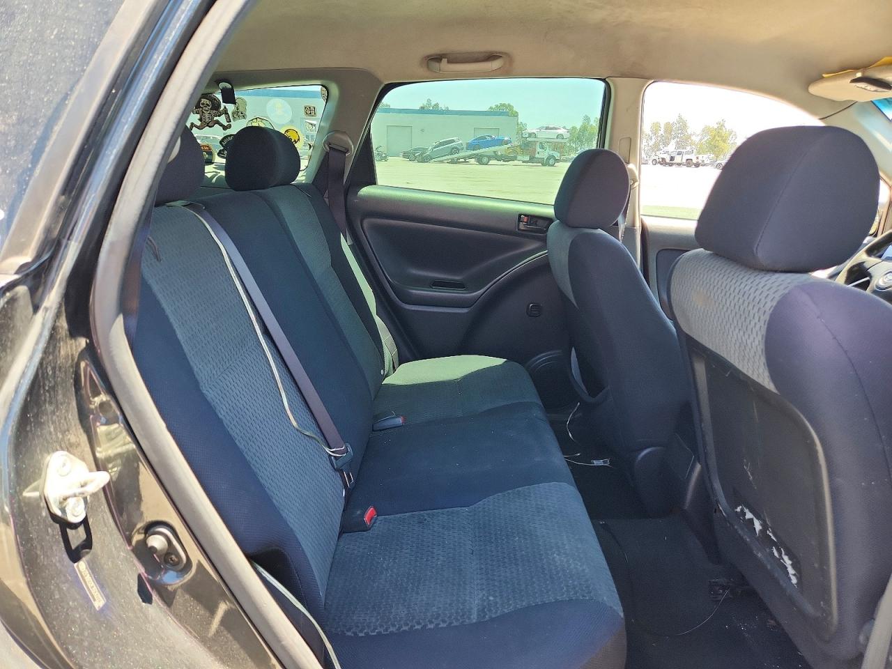 2005 Toyota Matrix Base Черный vin: 2T1KR32E35C422236