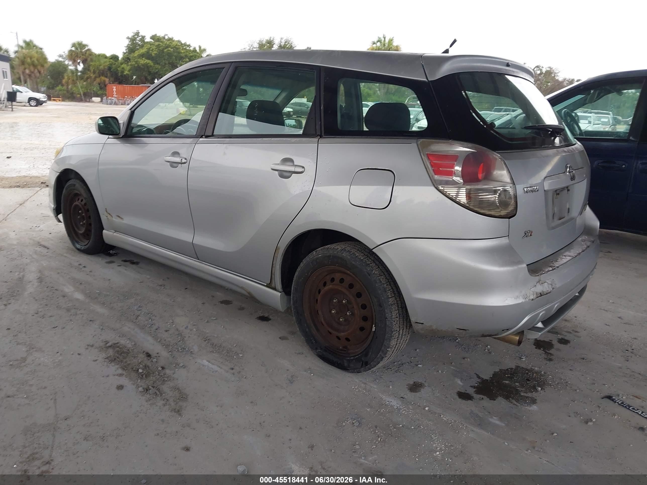 2005 Toyota Matrix Xr Silver vin: 2T1KR32E35C430336