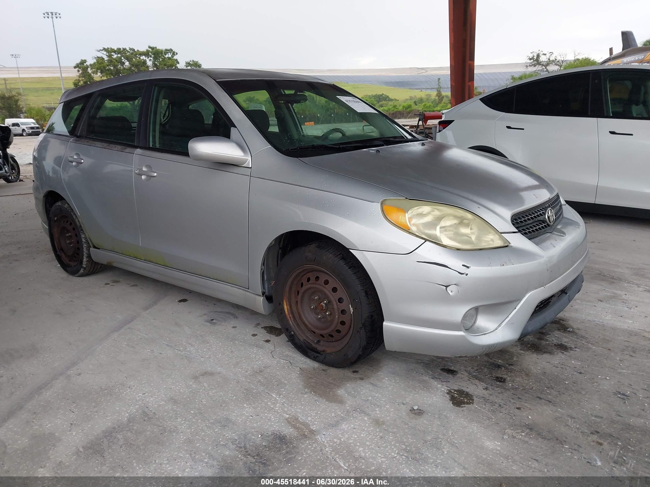 2005 Toyota Matrix Xr Silver vin: 2T1KR32E35C430336
