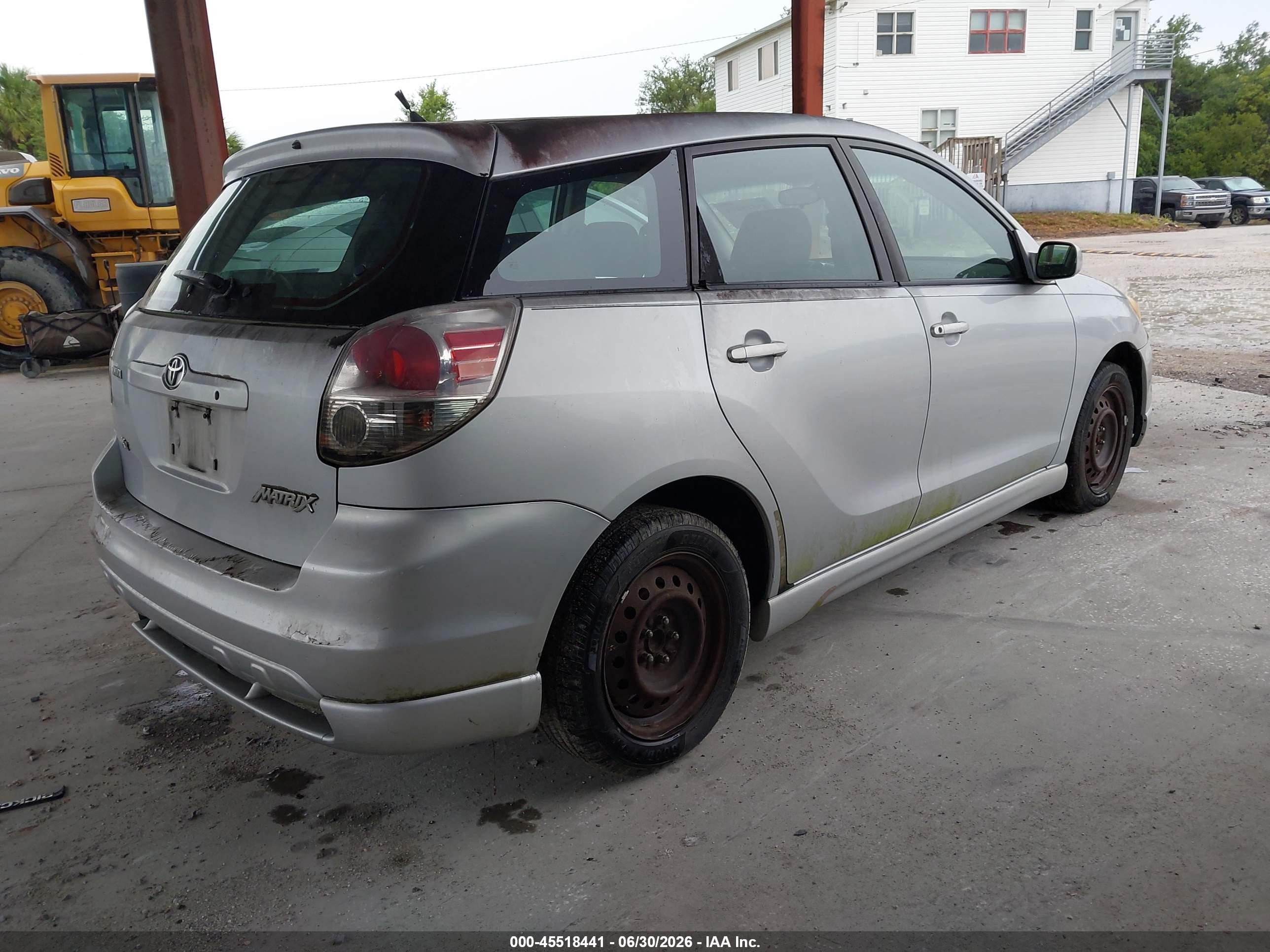 2005 Toyota Matrix Xr Silver vin: 2T1KR32E35C430336