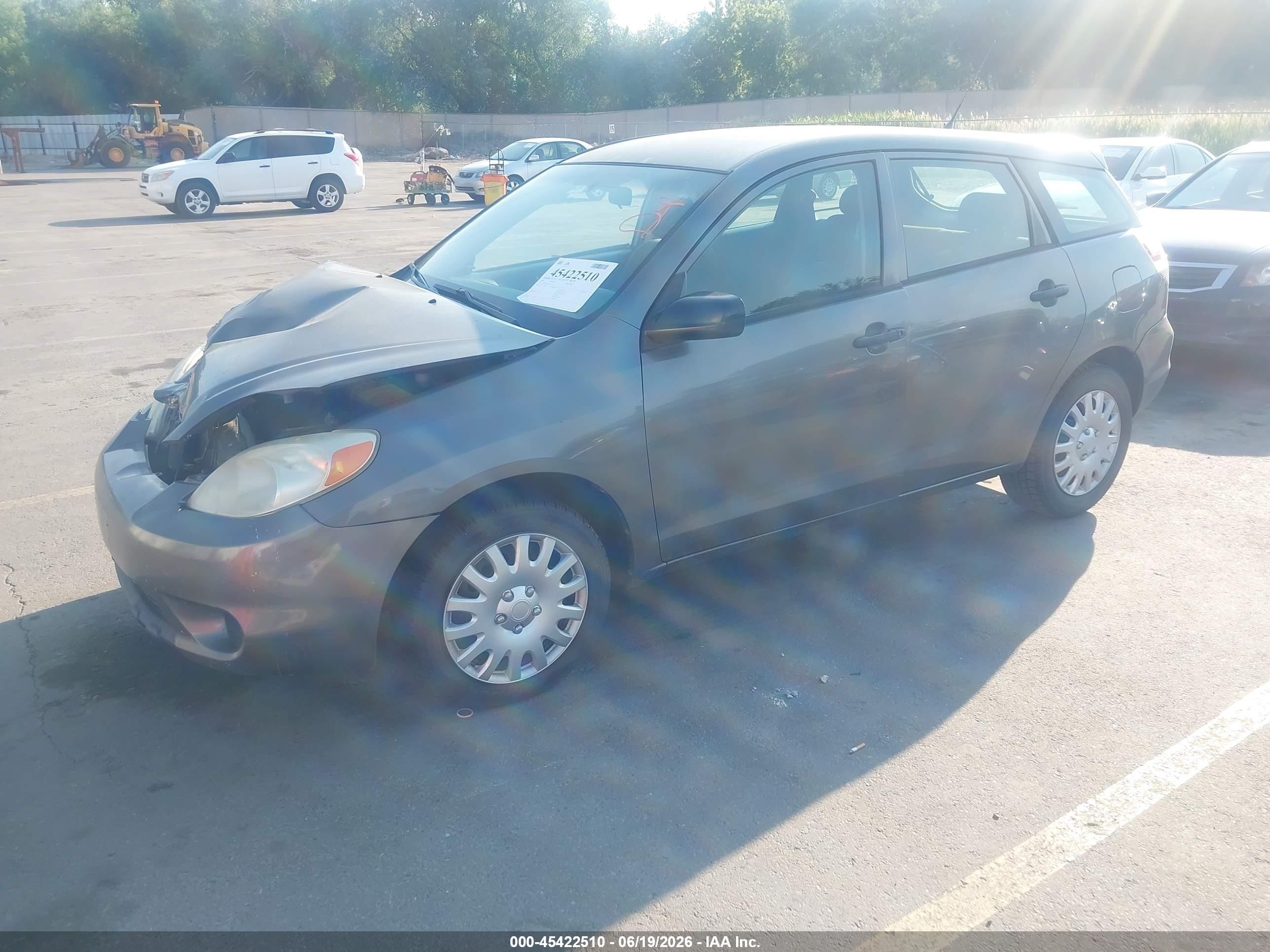 2005 Toyota Matrix   Gray vin: 2T1KR32E35C552145