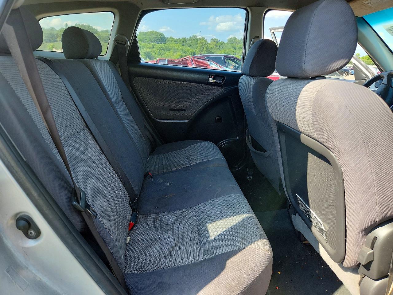 2006 Toyota Matrix Xr Silver vin: 2T1KR32E36C592582