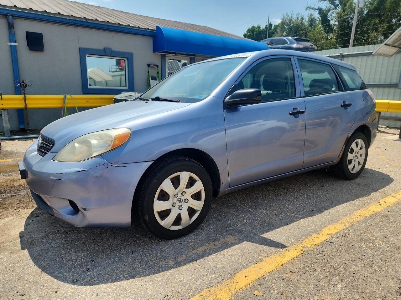 2007 Toyota Matrix Base Silver vin: 2T1KR32E37C660042