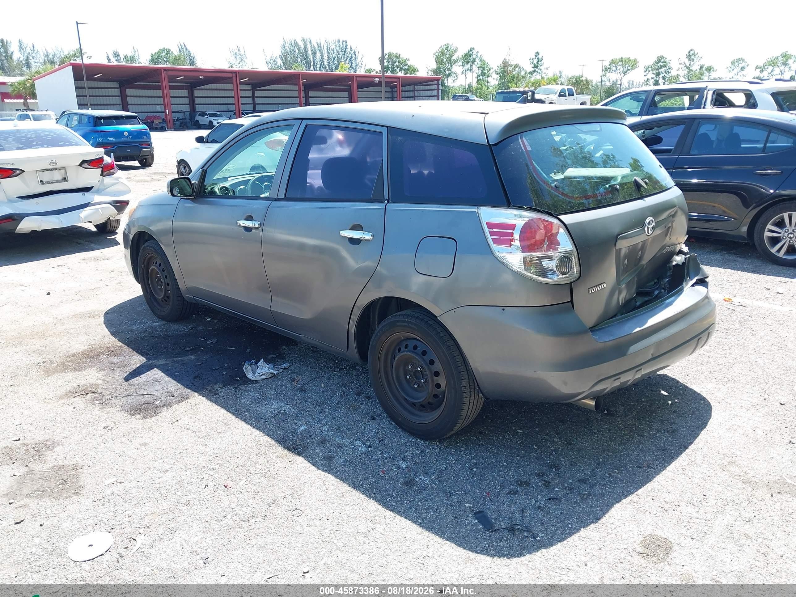 2007 Toyota Matrix   Gray vin: 2T1KR32E37C672837