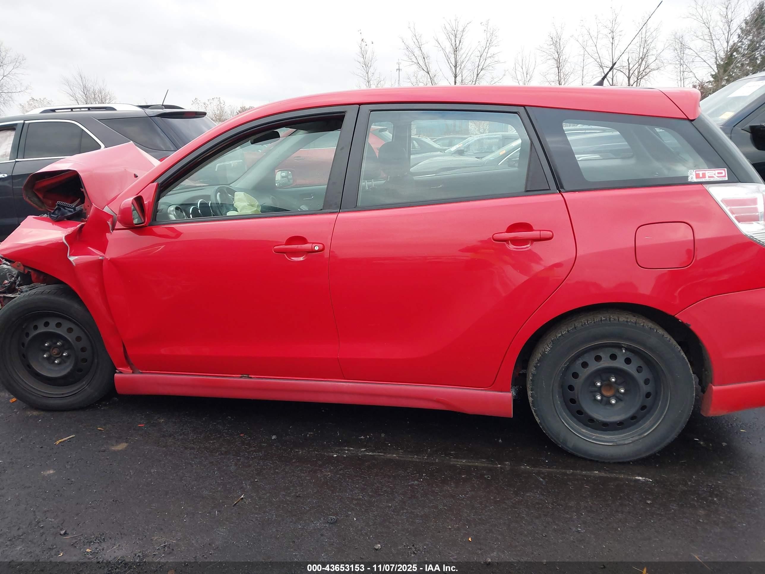 2008 Toyota Matrix Xr Красный vin: 2T1KR32E38C719849