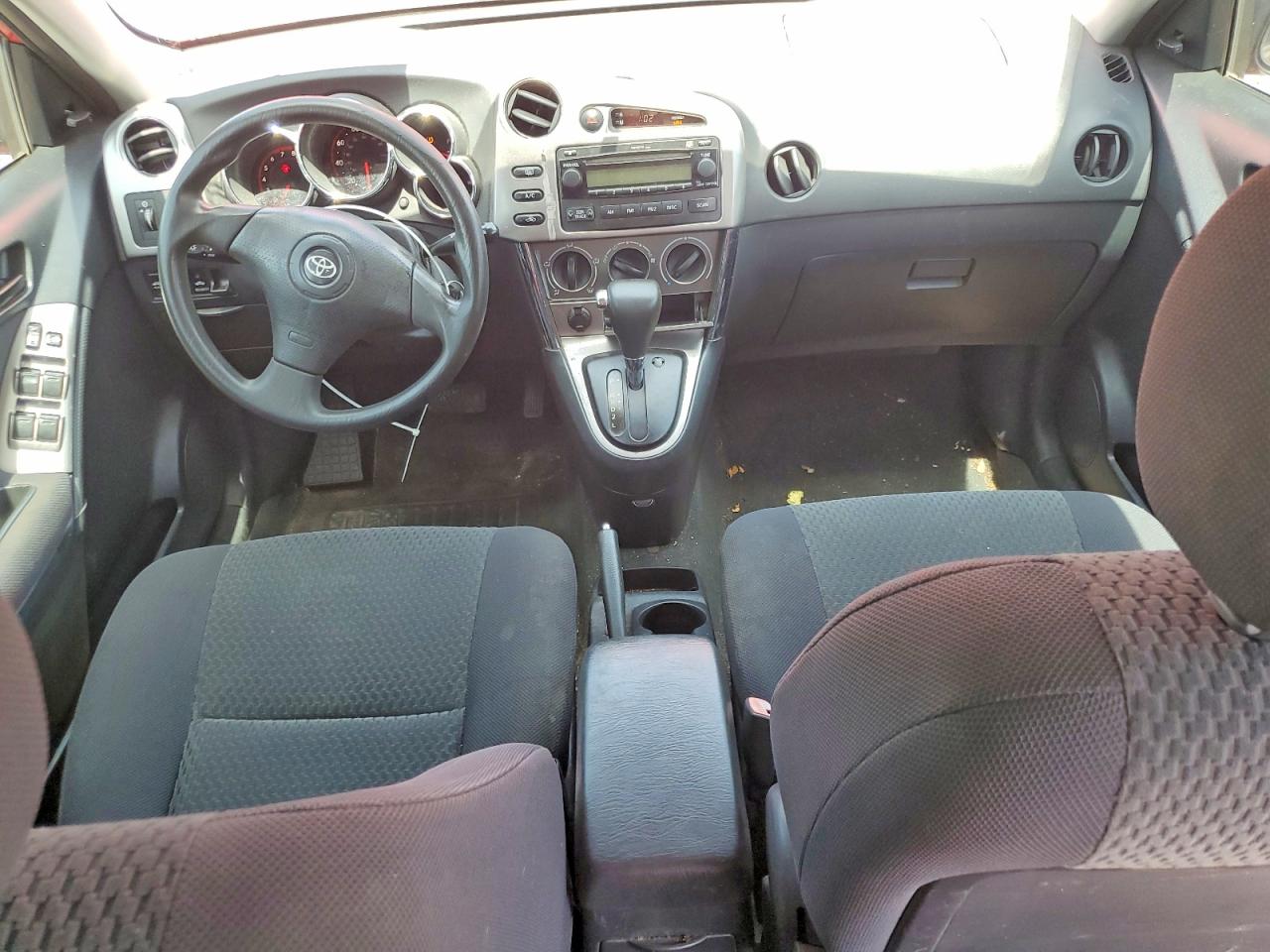 2008 Toyota Corolla Matrix Xr Red vin: 2T1KR32E38C720435