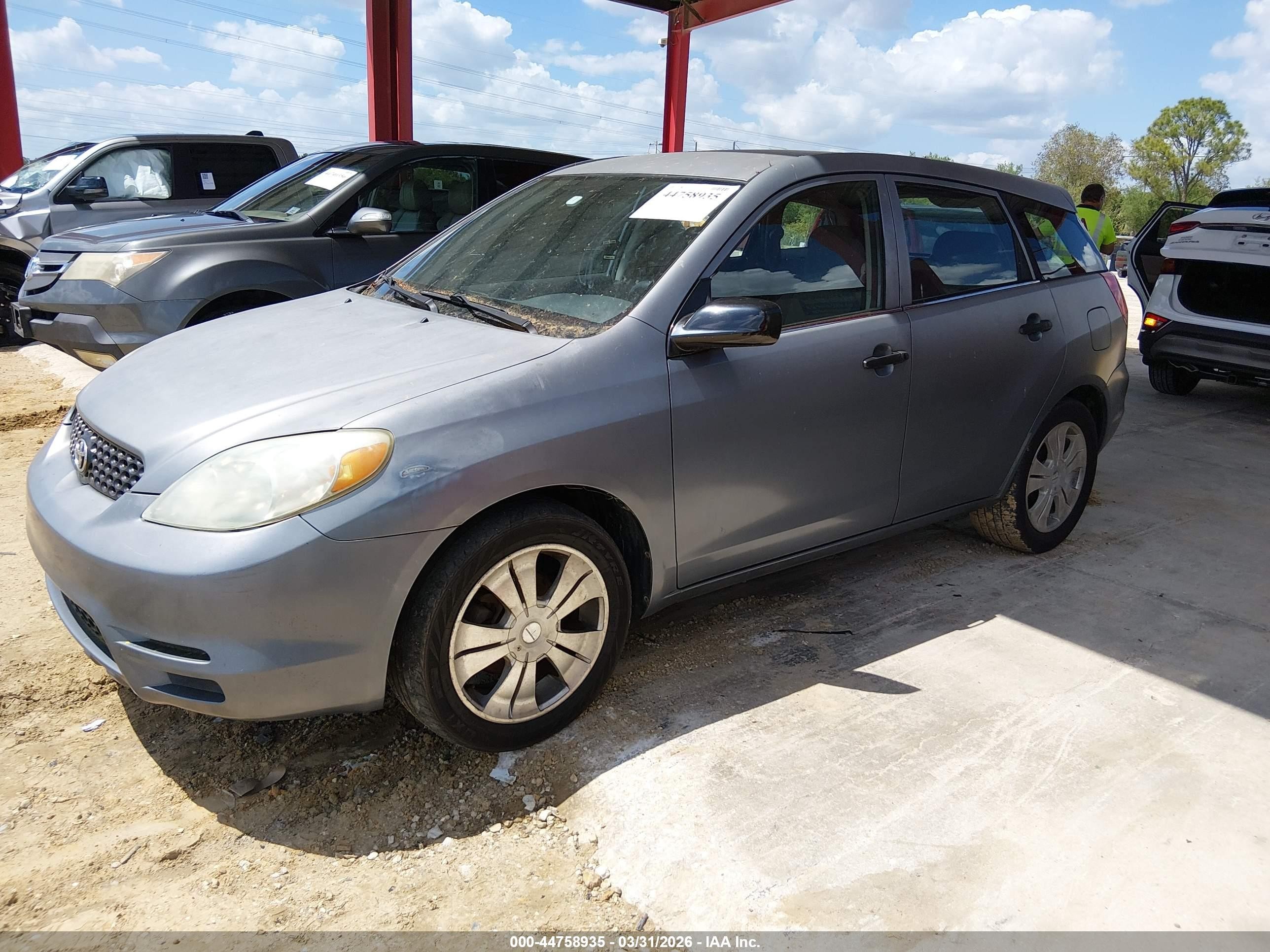 2003 Toyota Matrix Standard Gray vin: 2T1KR32E43C062407