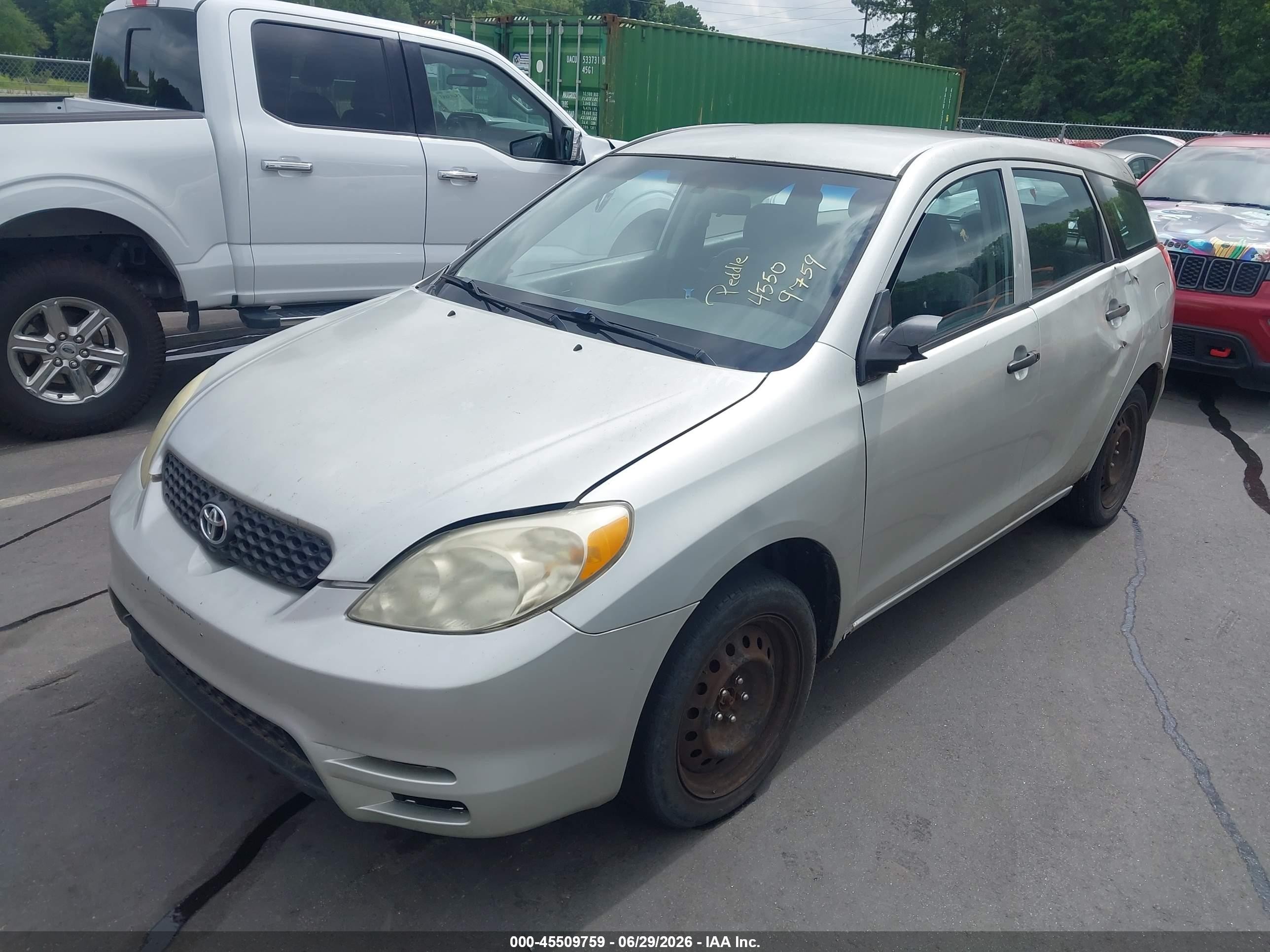 2003 Toyota Matrix Standard Silver vin: 2T1KR32E43C164032