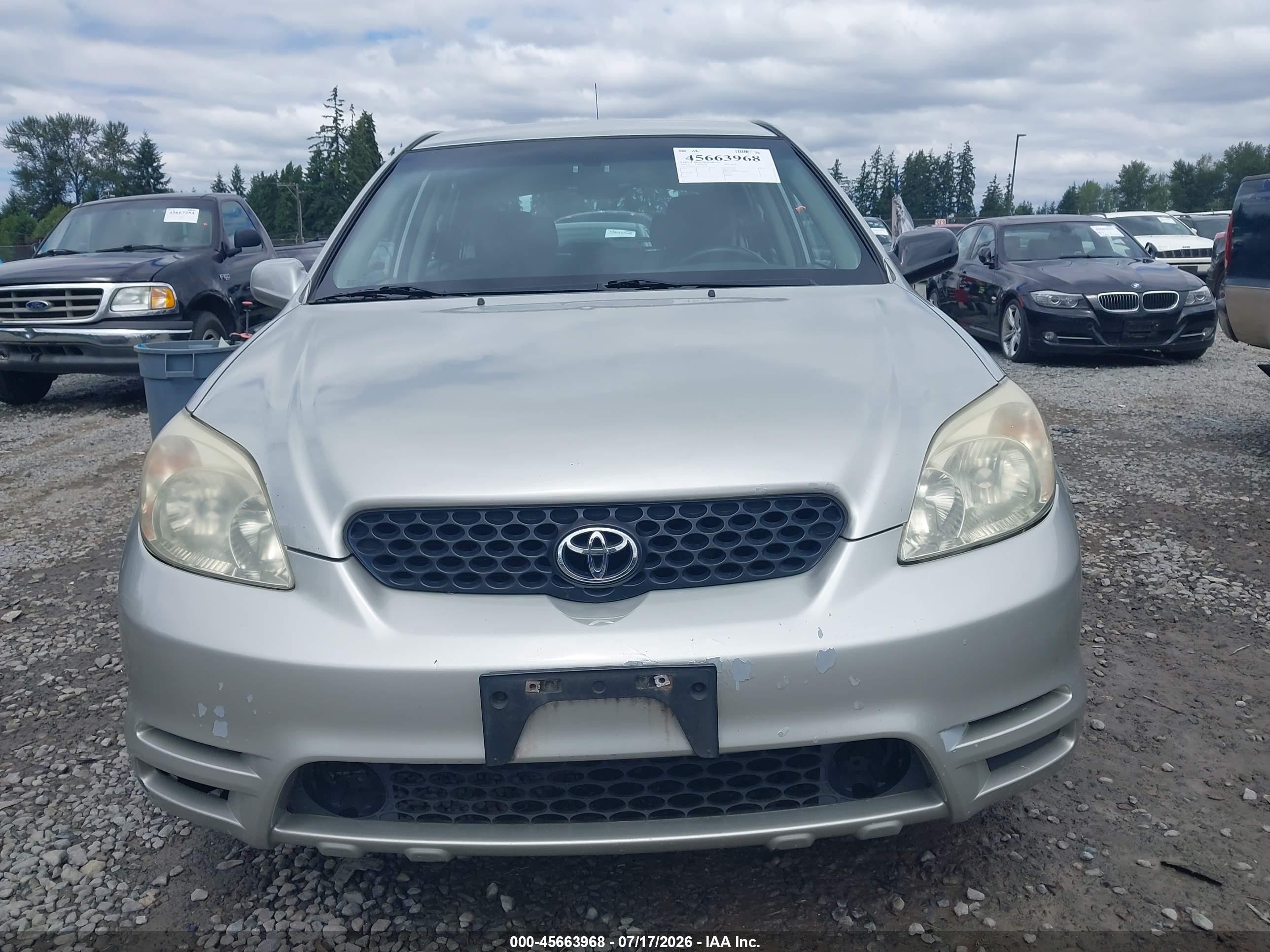 2003 Toyota Matrix Xr Серебряный vin: 2T1KR32E43C771239