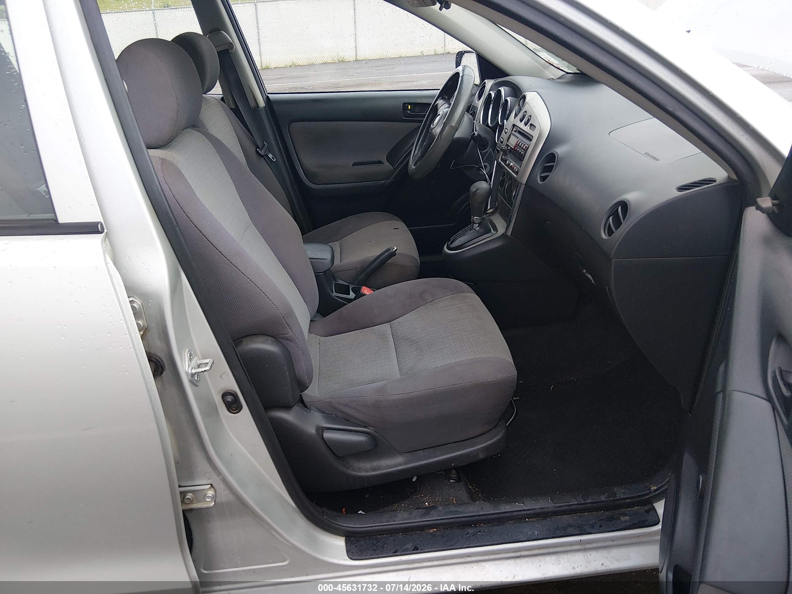 2004 Toyota Matrix Standard Серый vin: 2T1KR32E44C187280