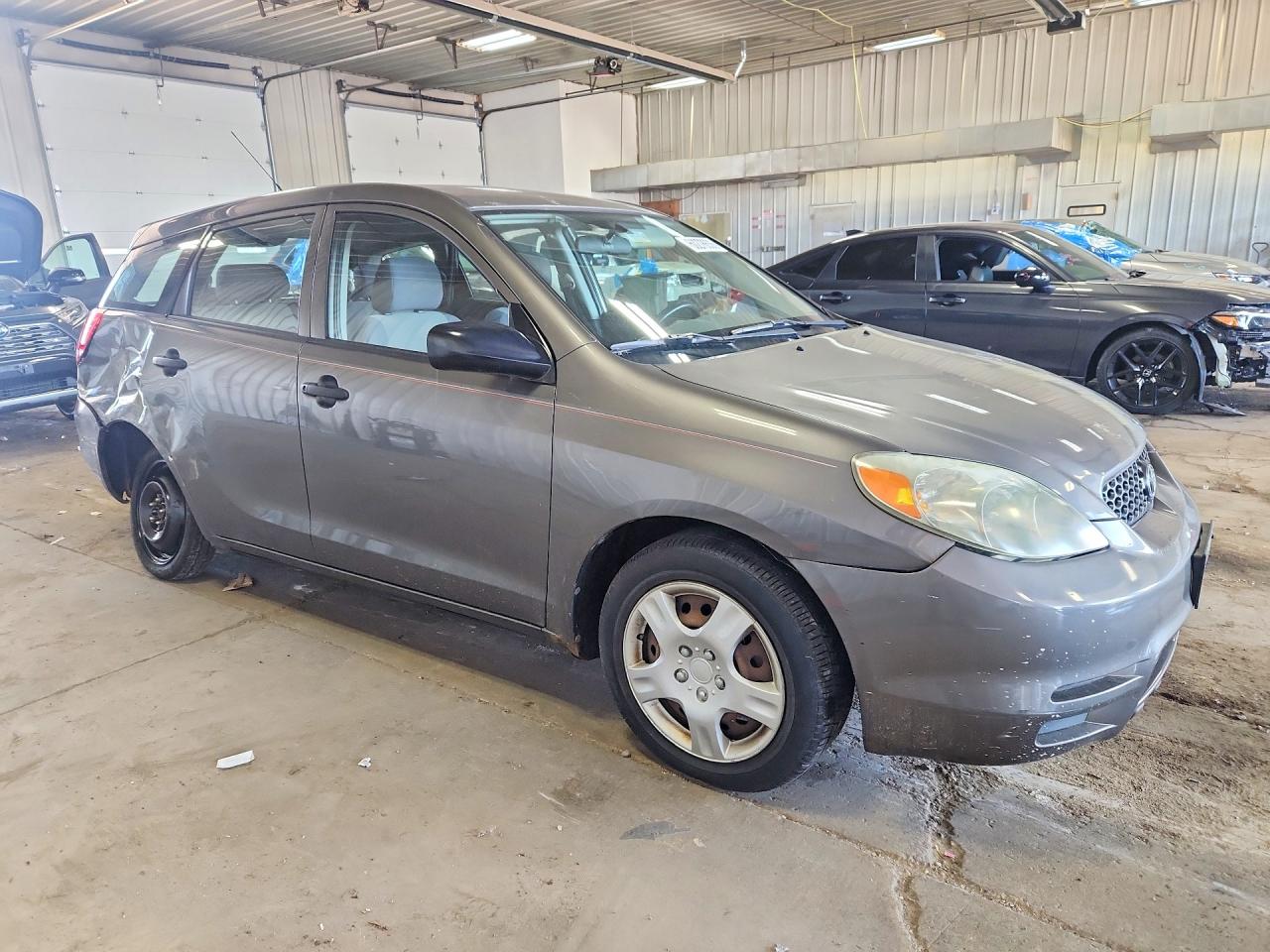 2004 Toyota Corolla Matrix Xr Gray vin: 2T1KR32E44C292322