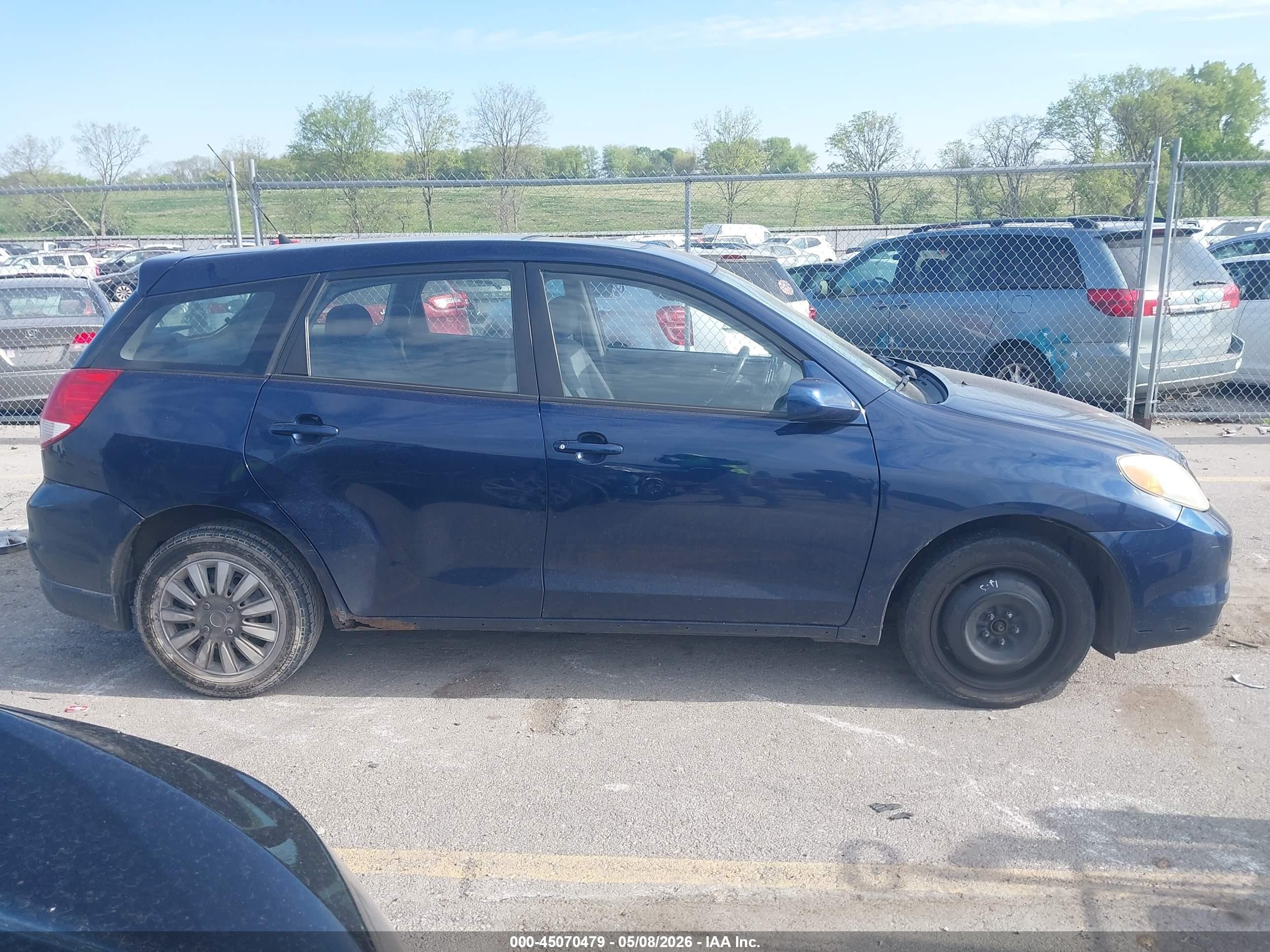2004 Toyota Matrix Xr Blue vin: 2T1KR32E44C311094