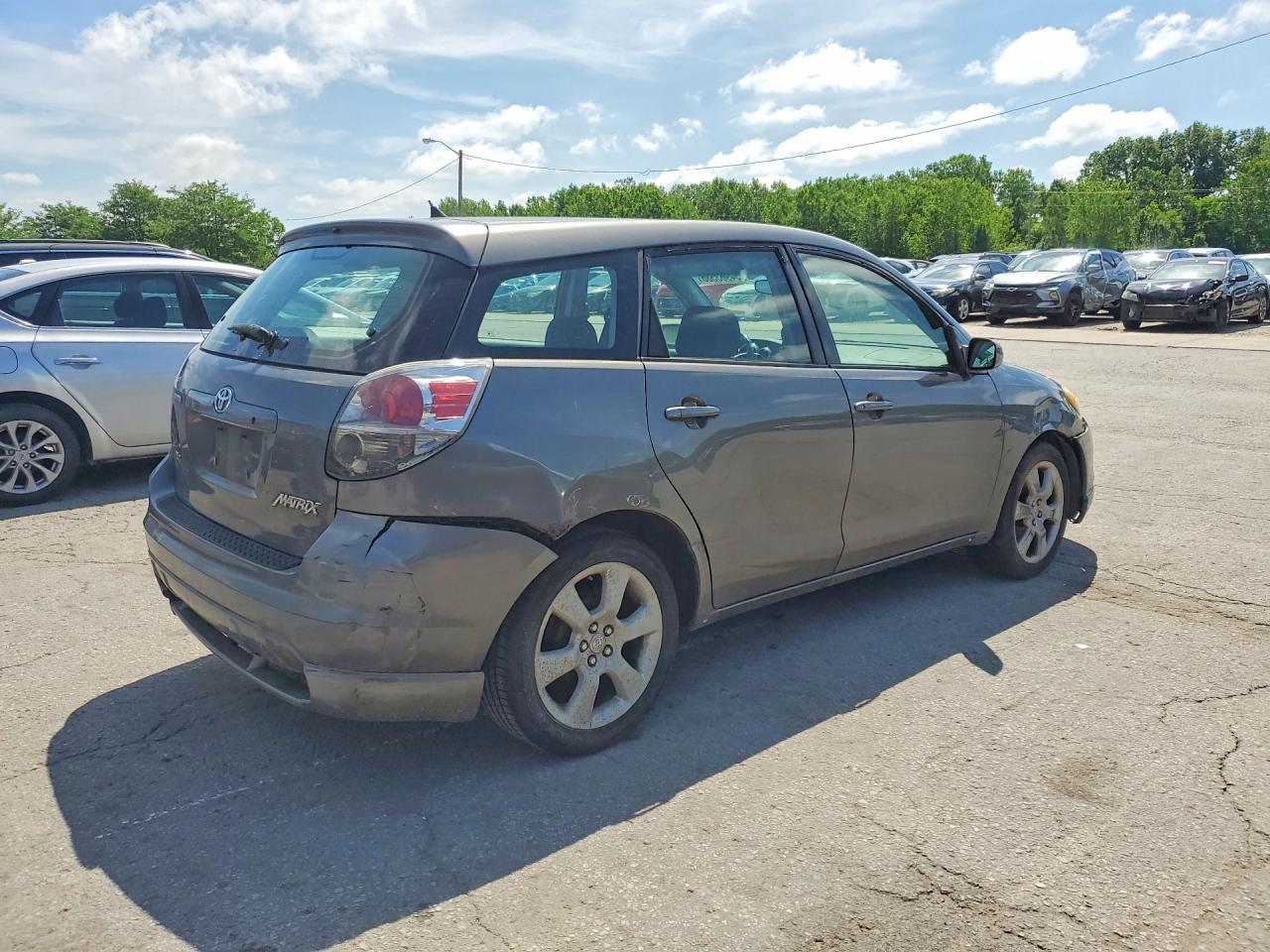 2005 Toyota Corolla Matrix Xr Gray vin: 2T1KR32E45C432225