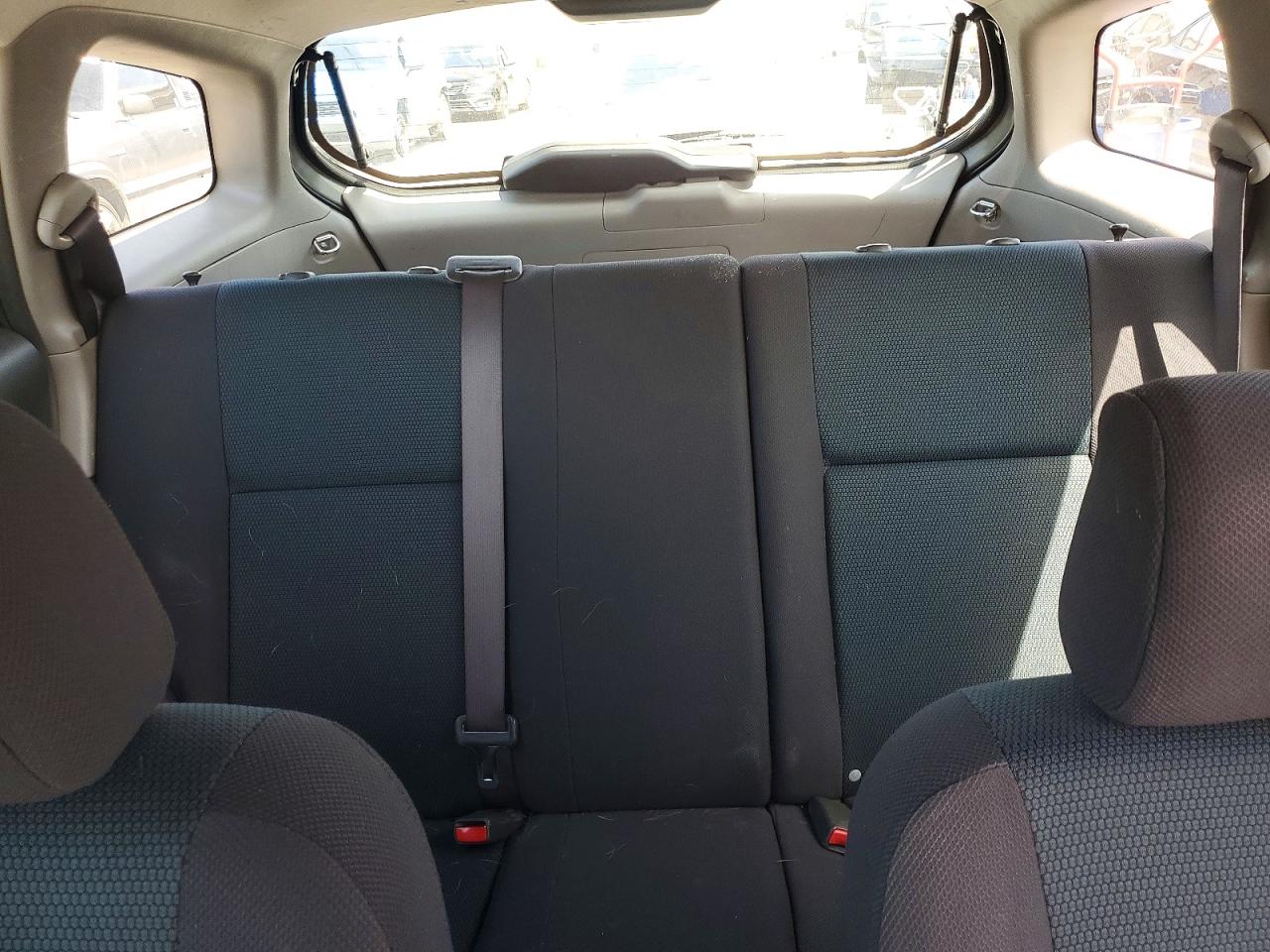 2005 Toyota Corolla Matrix Xr Gray vin: 2T1KR32E45C432225