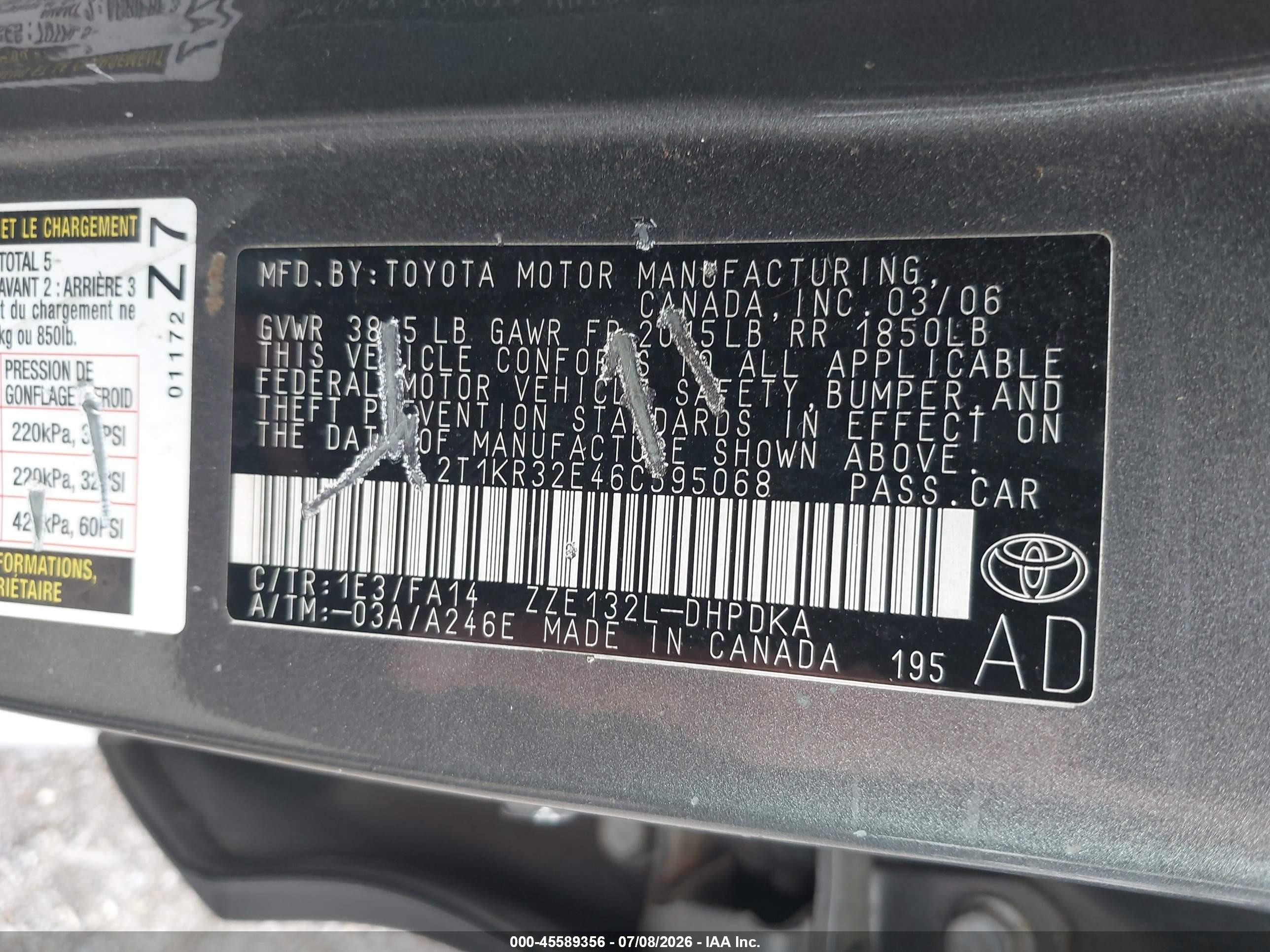 2006 Toyota Matrix   Gray vin: 2T1KR32E46C595068