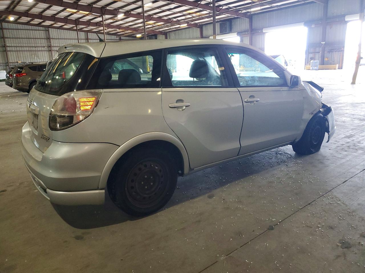 2006 Toyota Corolla Matrix Xr Silver vin: 2T1KR32E46C596687