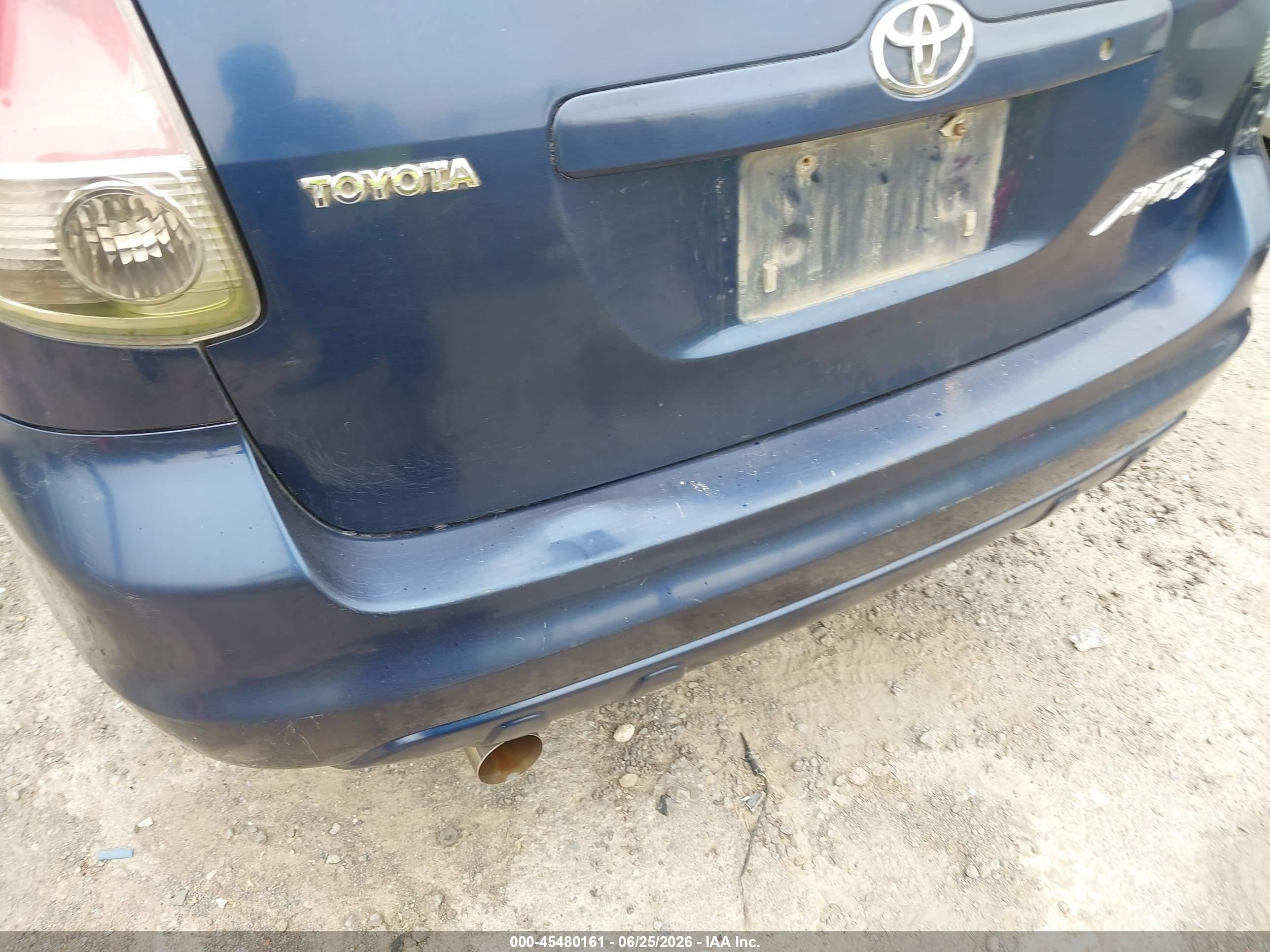 2006 Toyota Matrix   Dark Blue vin: 2T1KR32E46C610944