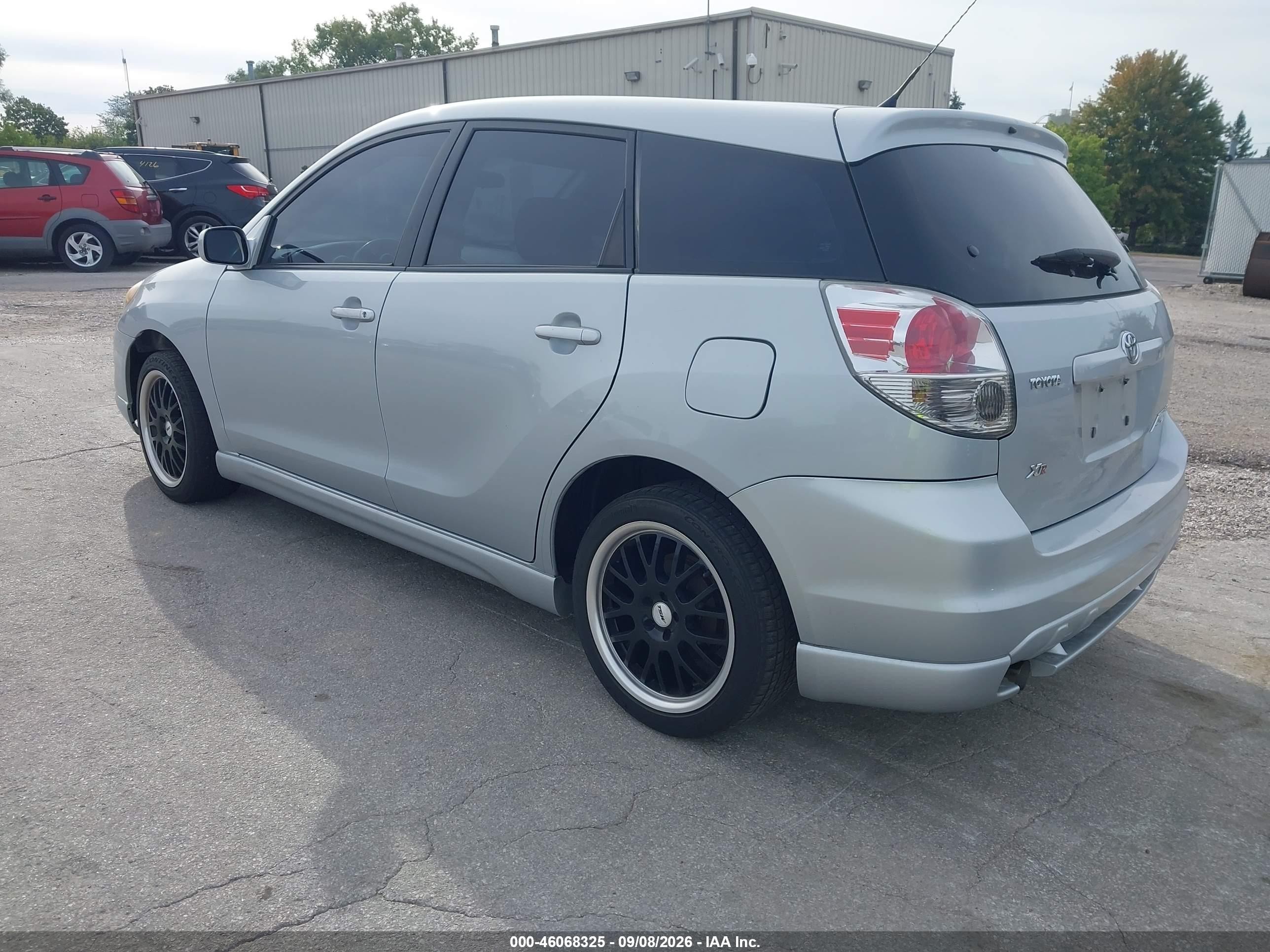 2006 Toyota Matrix Xr Silver vin: 2T1KR32E46C616212