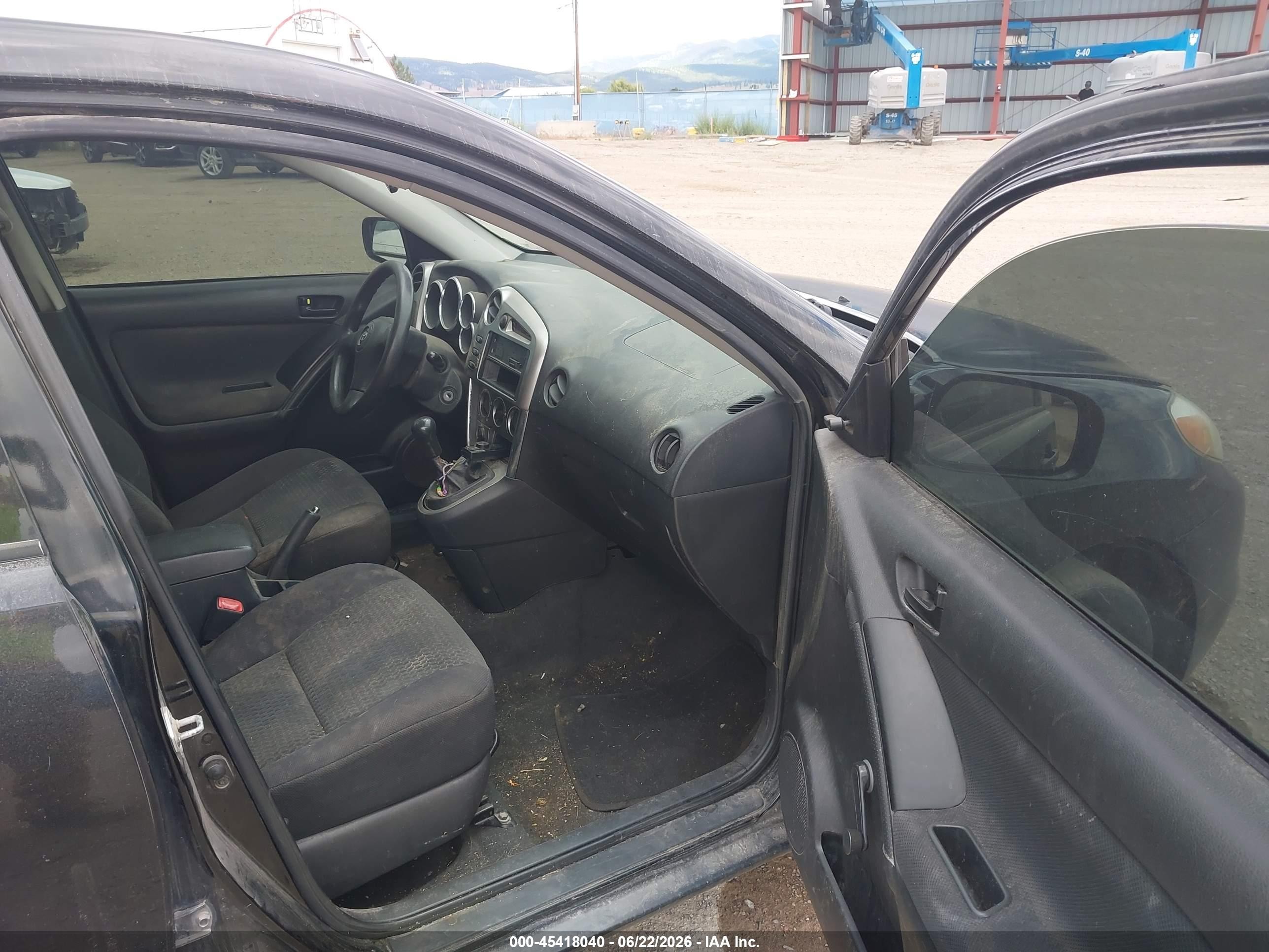 2007 Toyota Matrix   Black vin: 2T1KR32E47C657831