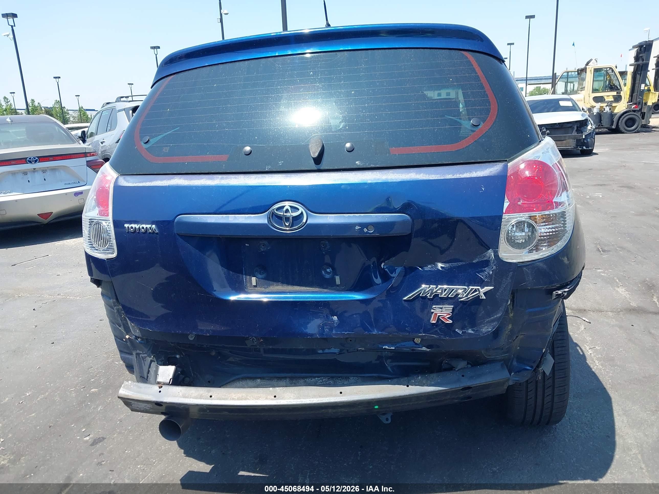 2007 Toyota Matrix   Blue vin: 2T1KR32E47C682731