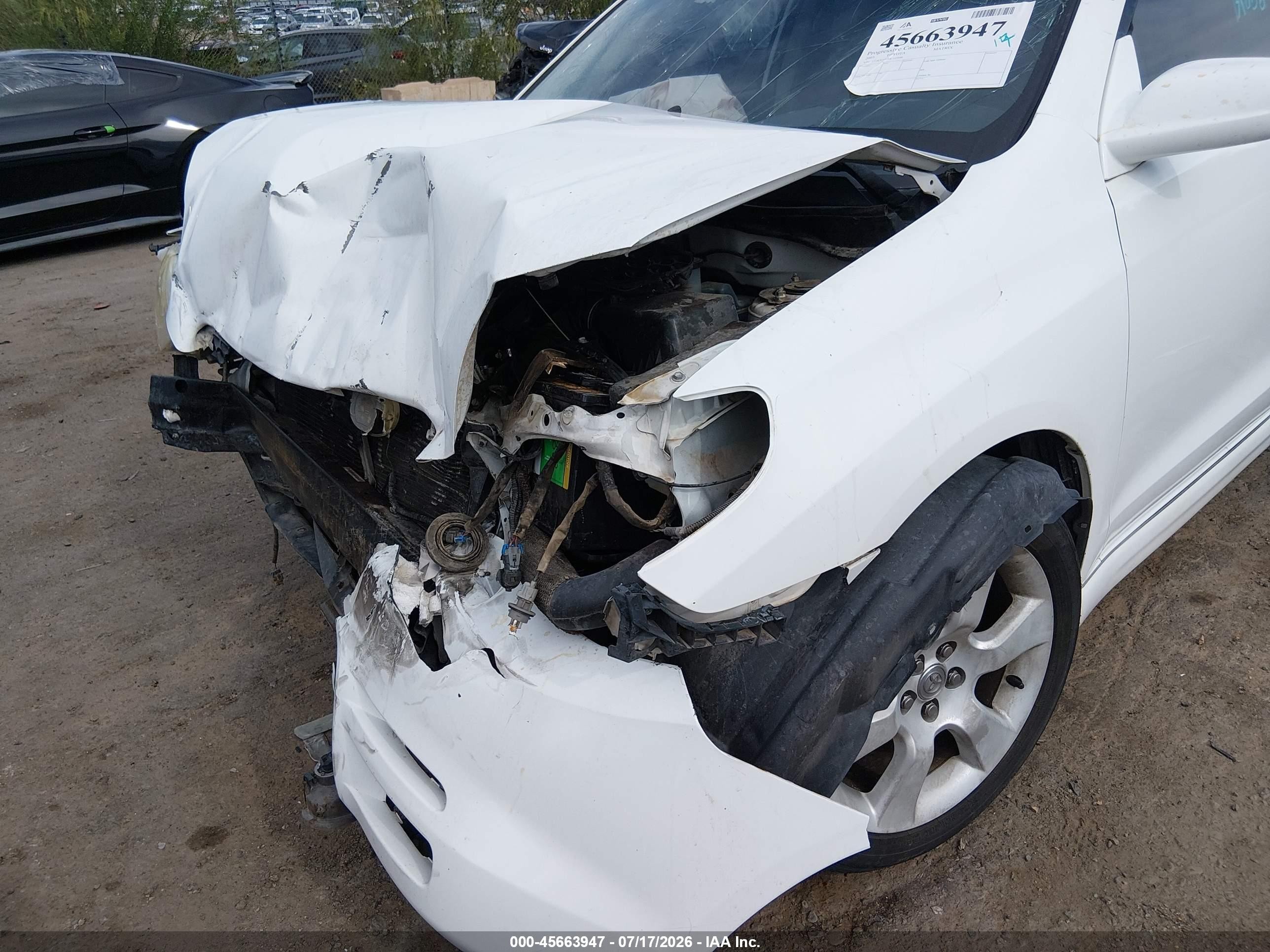 2003 Toyota Matrix Xr White vin: 2T1KR32E53C107046