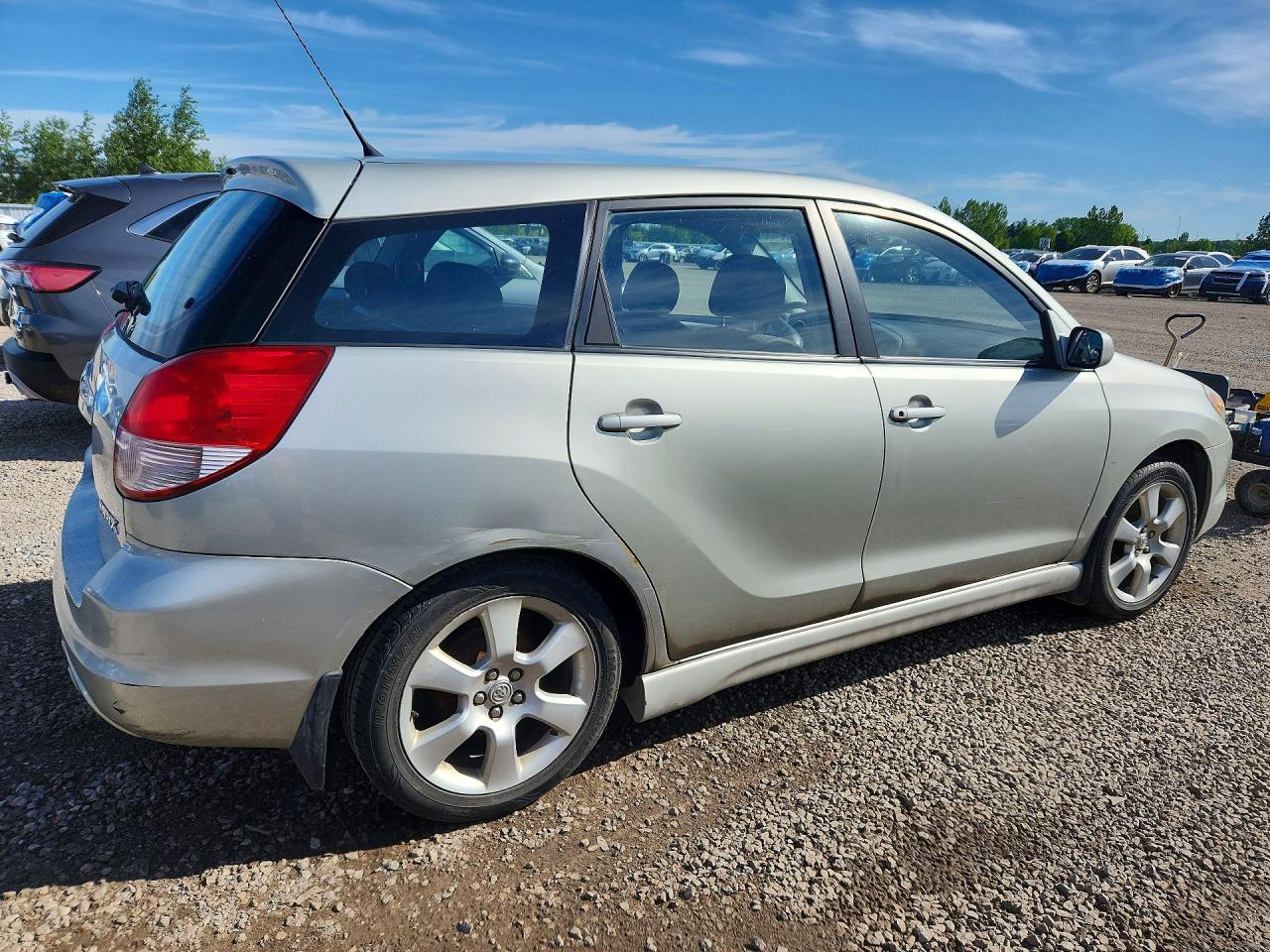 2004 Toyota Corolla Matrix Xr Silver vin: 2T1KR32E54C786334