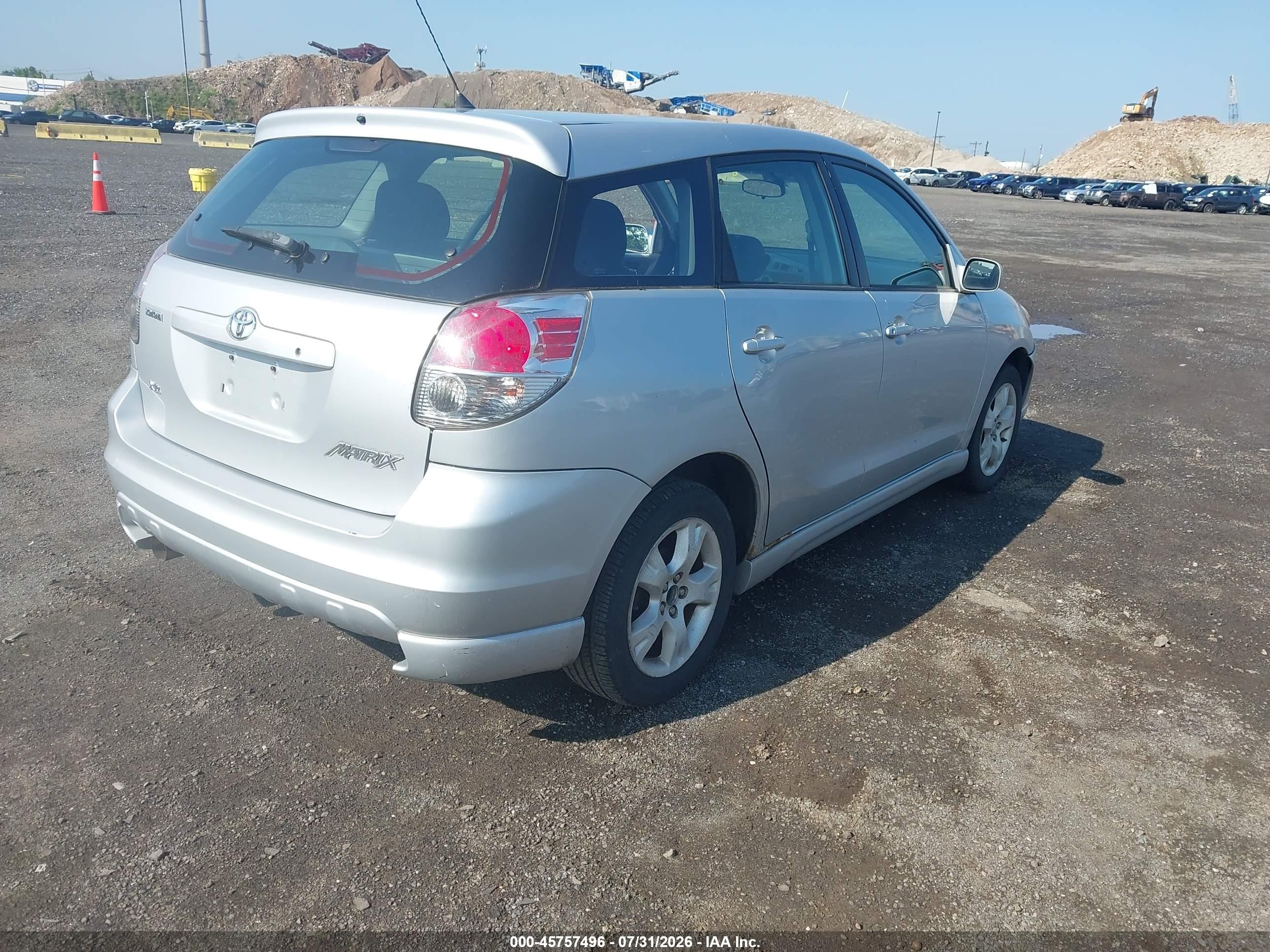2005 Toyota Matrix Xr Silver vin: 2T1KR32E55C334935