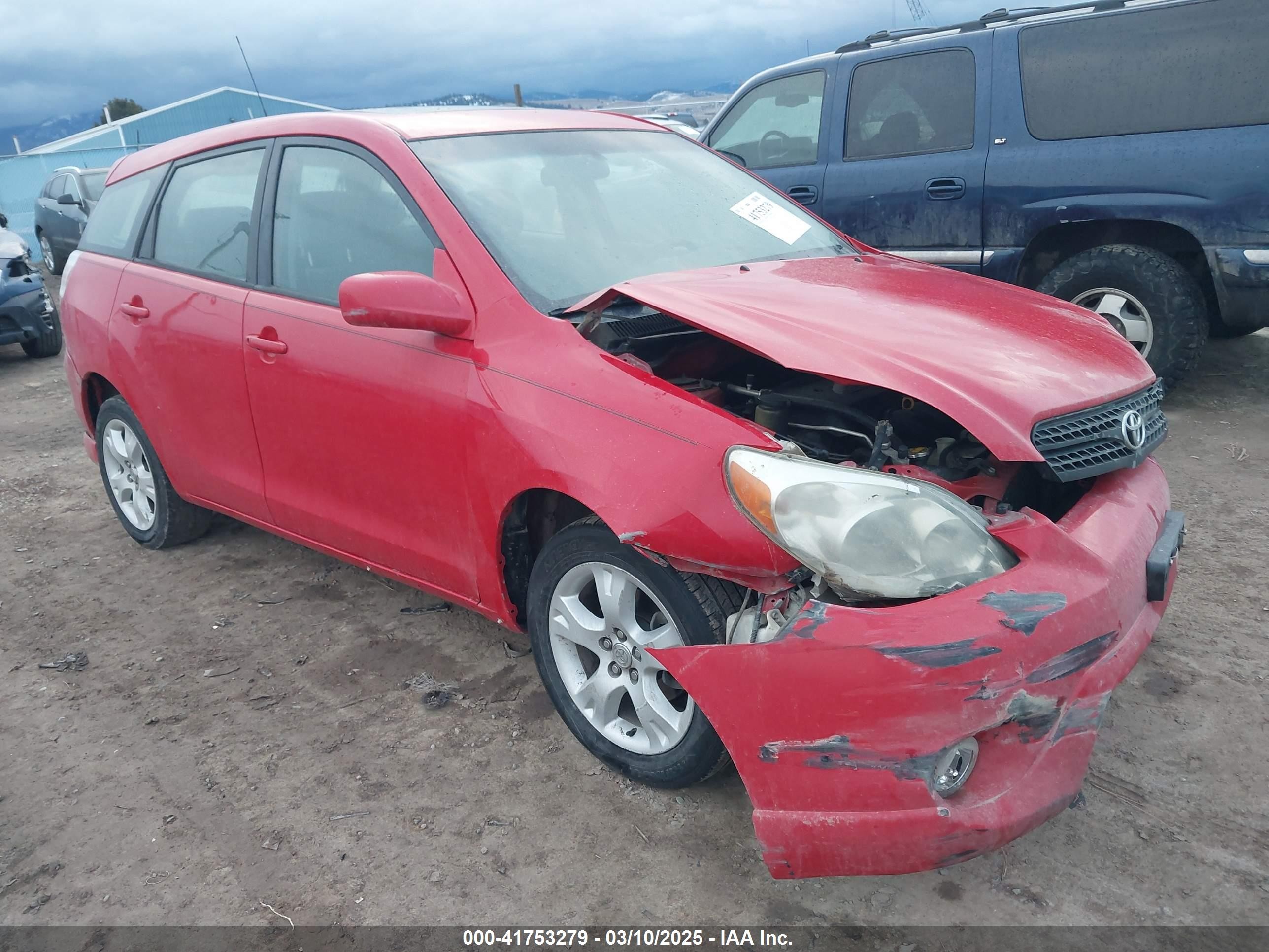 2005 Toyota Matrix Xr Red vin: 2T1KR32E55C354425