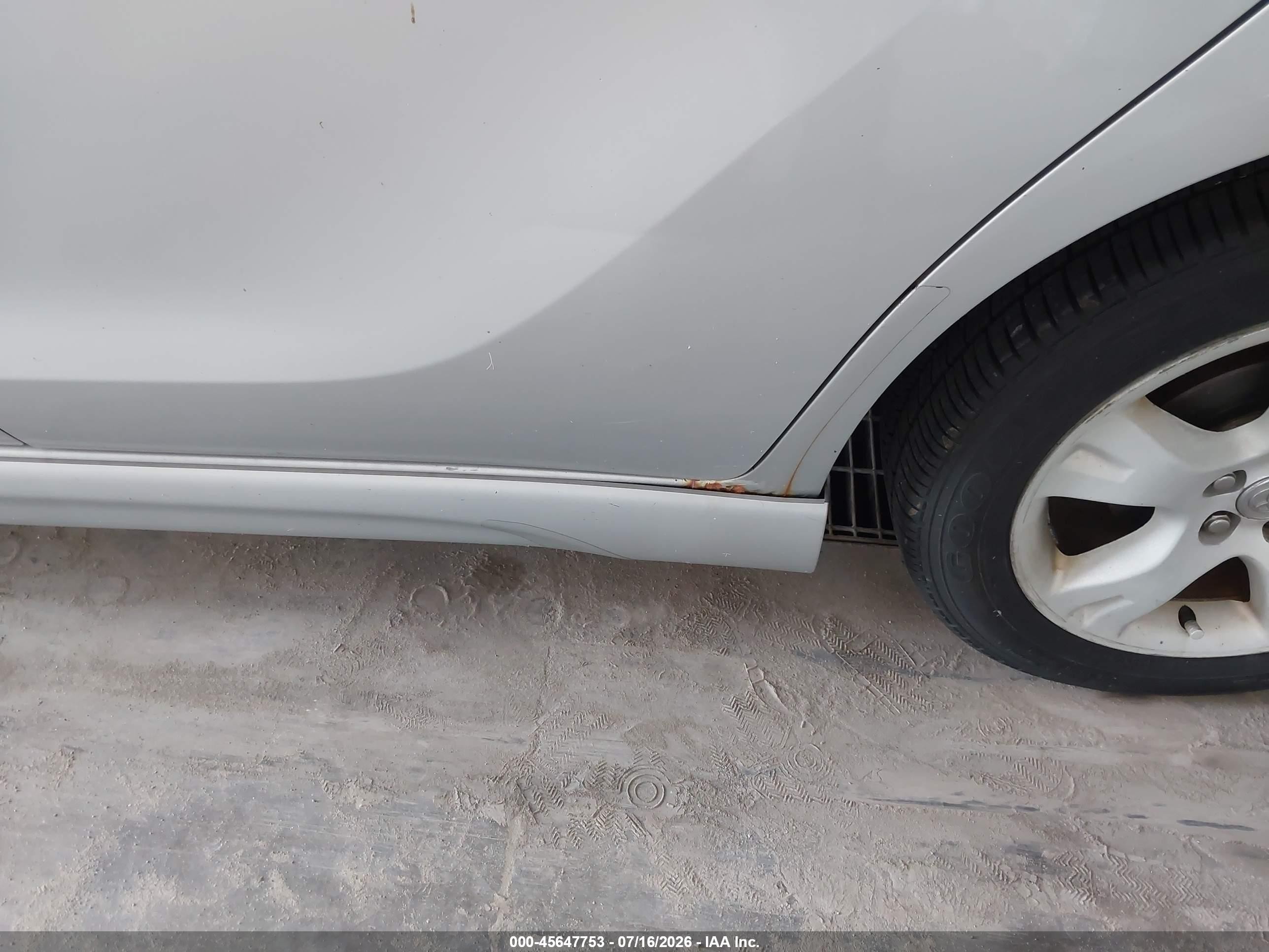 2005 Toyota Matrix Xr Silver vin: 2T1KR32E55C404188