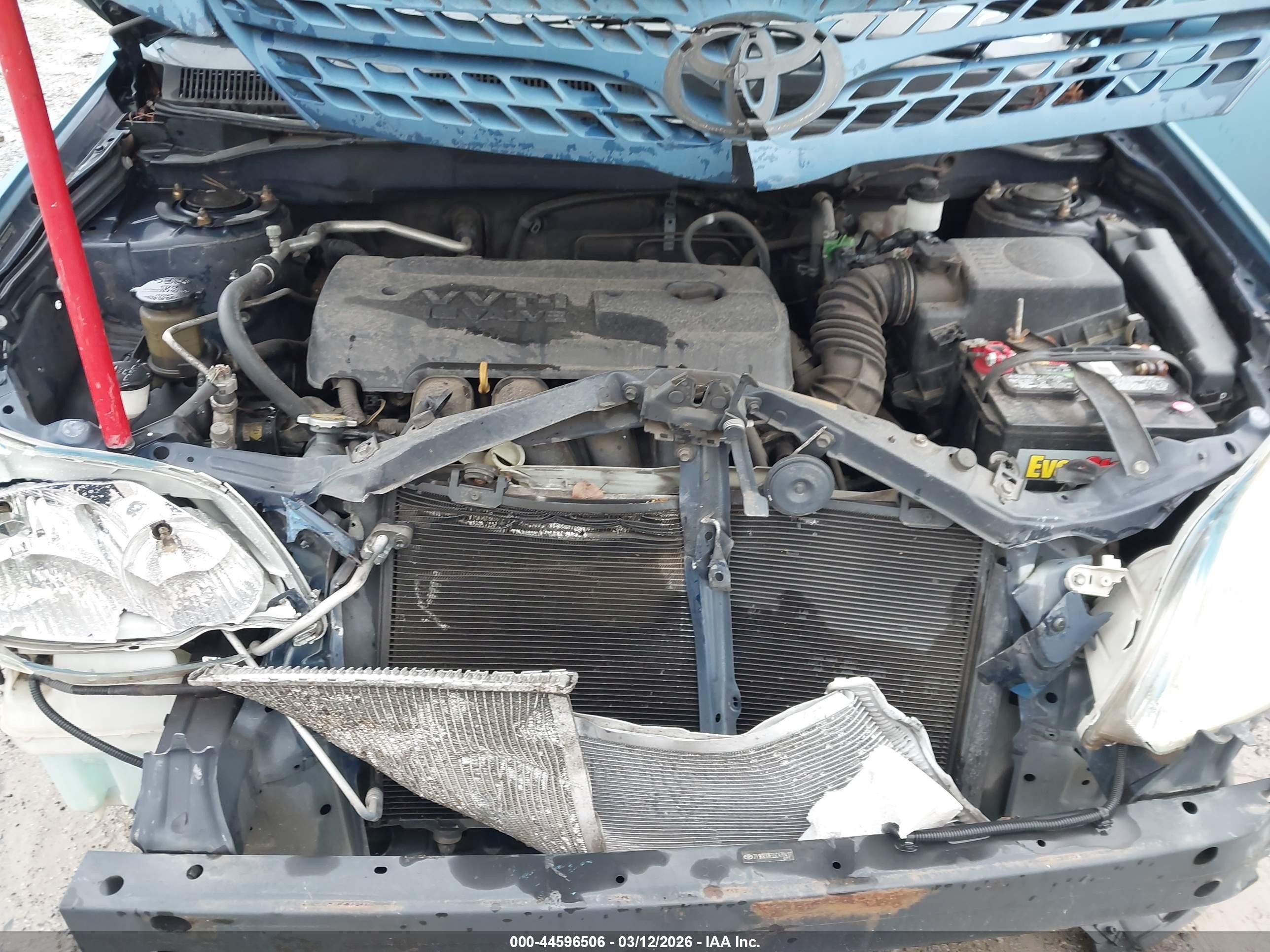 2005 Toyota Matrix   Синий vin: 2T1KR32E55C470417