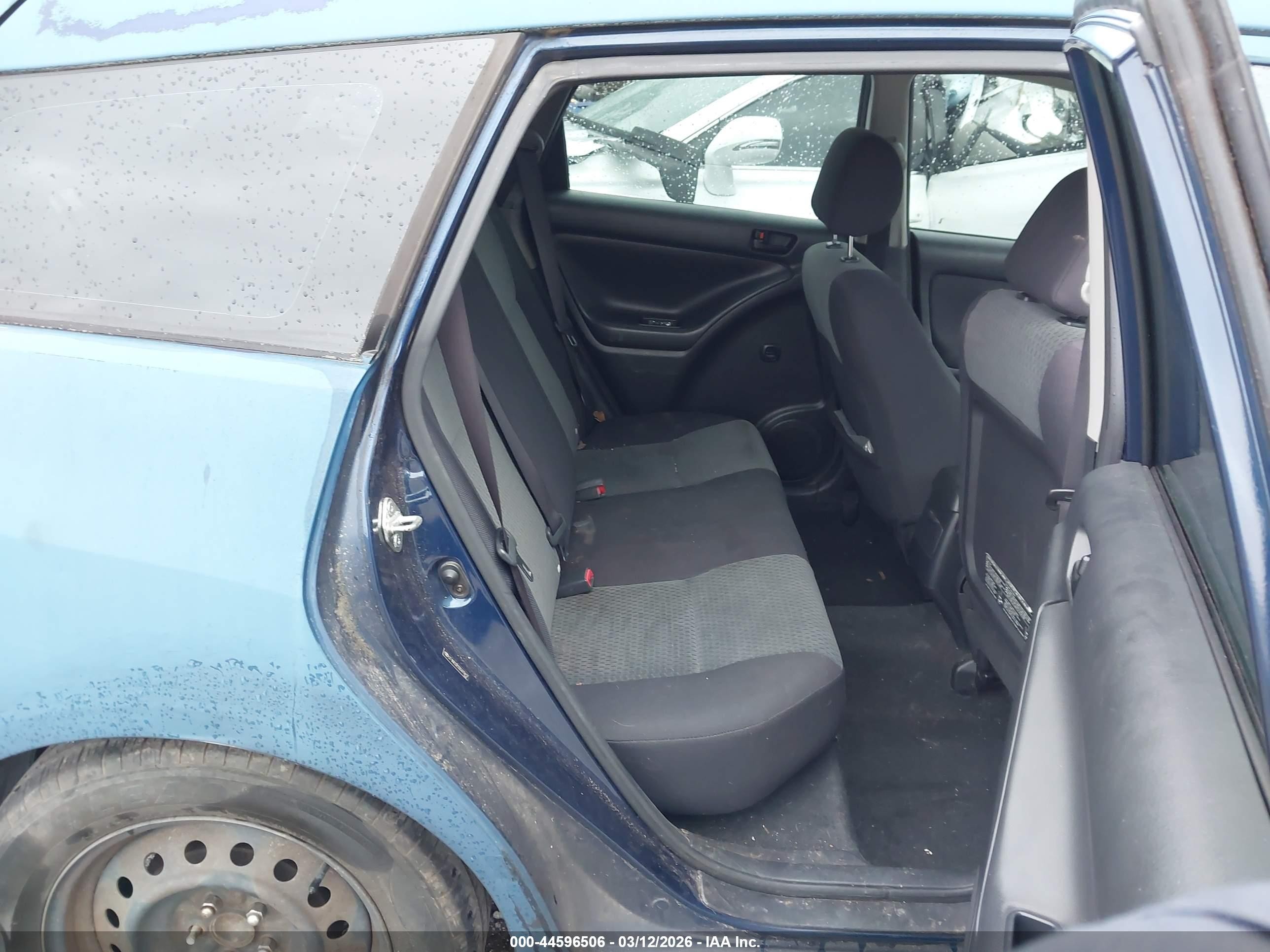2005 Toyota Matrix   Синий vin: 2T1KR32E55C470417