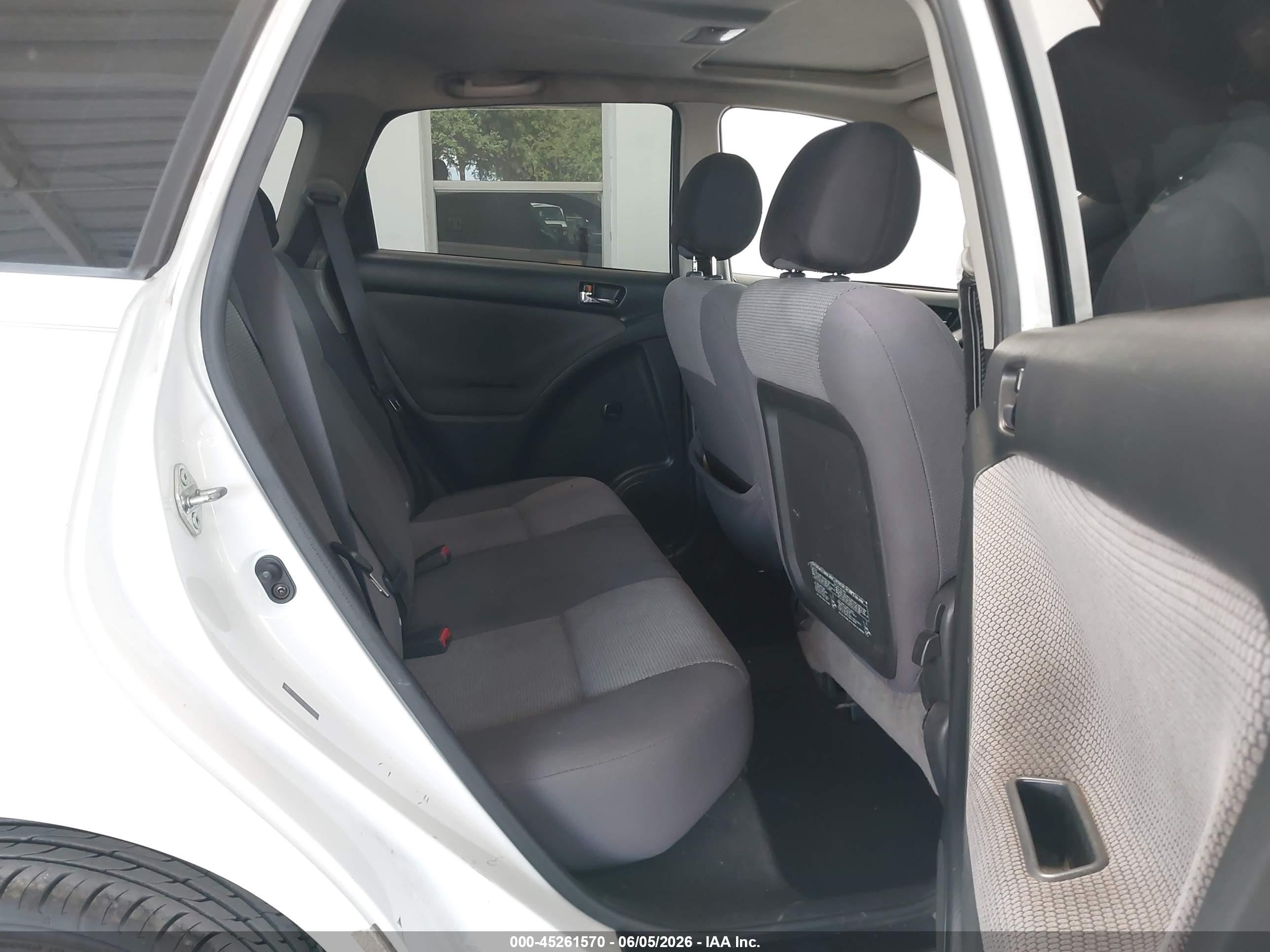 2006 Toyota Matrix Xr Белый vin: 2T1KR32E56C595693