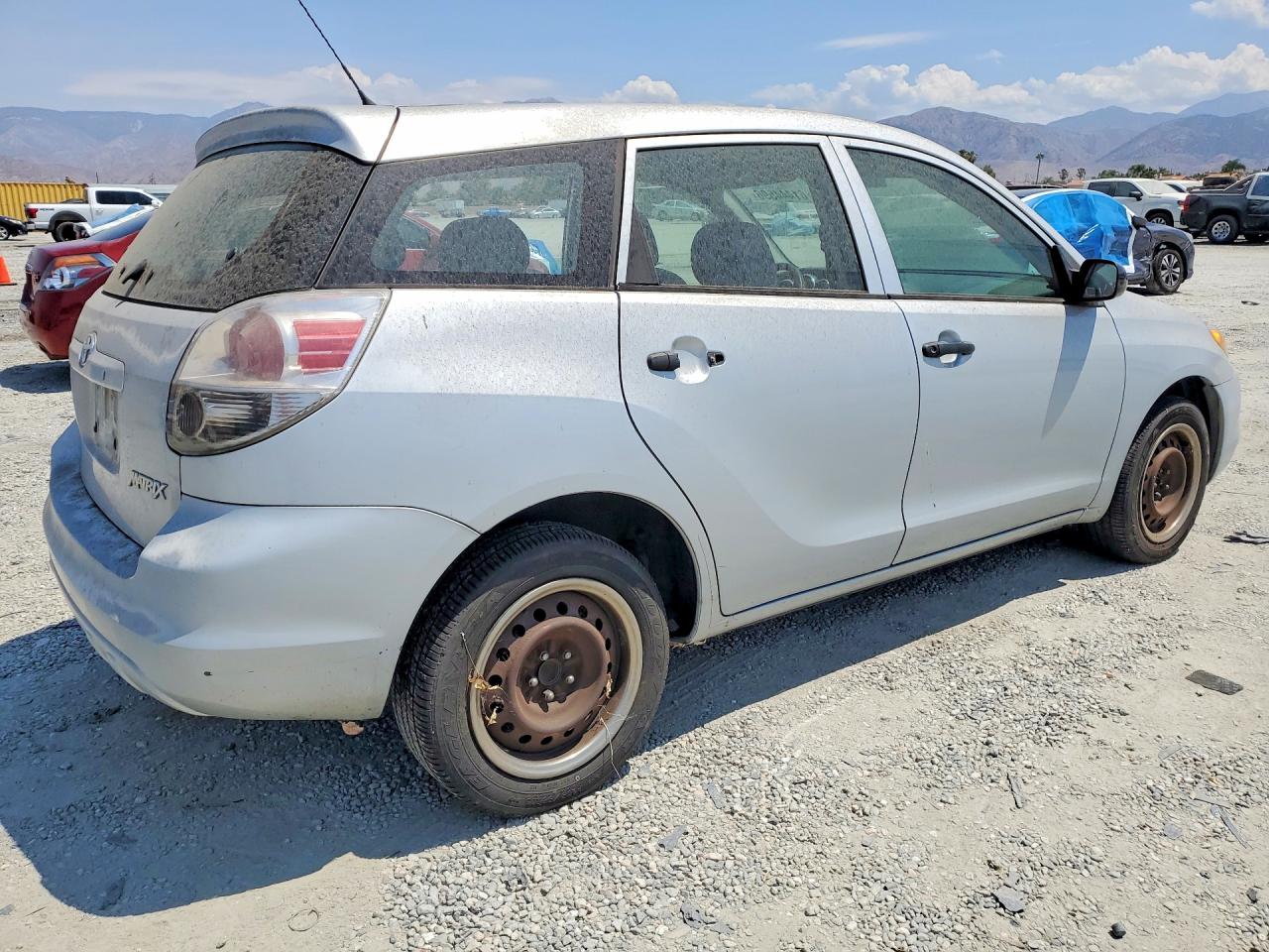 2006 Toyota Corolla Matrix Xr Silver vin: 2T1KR32E56C613397