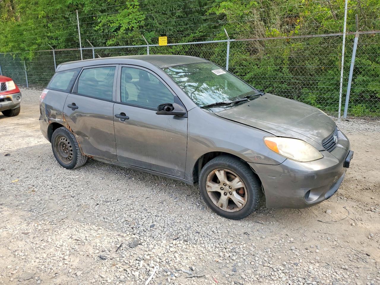 2007 Toyota Matrix Base Gray vin: 2T1KR32E57C680955