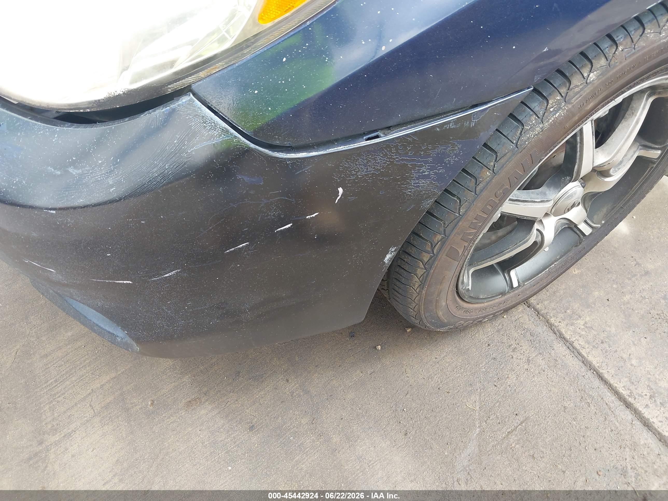 2008 Toyota Matrix   Blue vin: 2T1KR32E58C694677