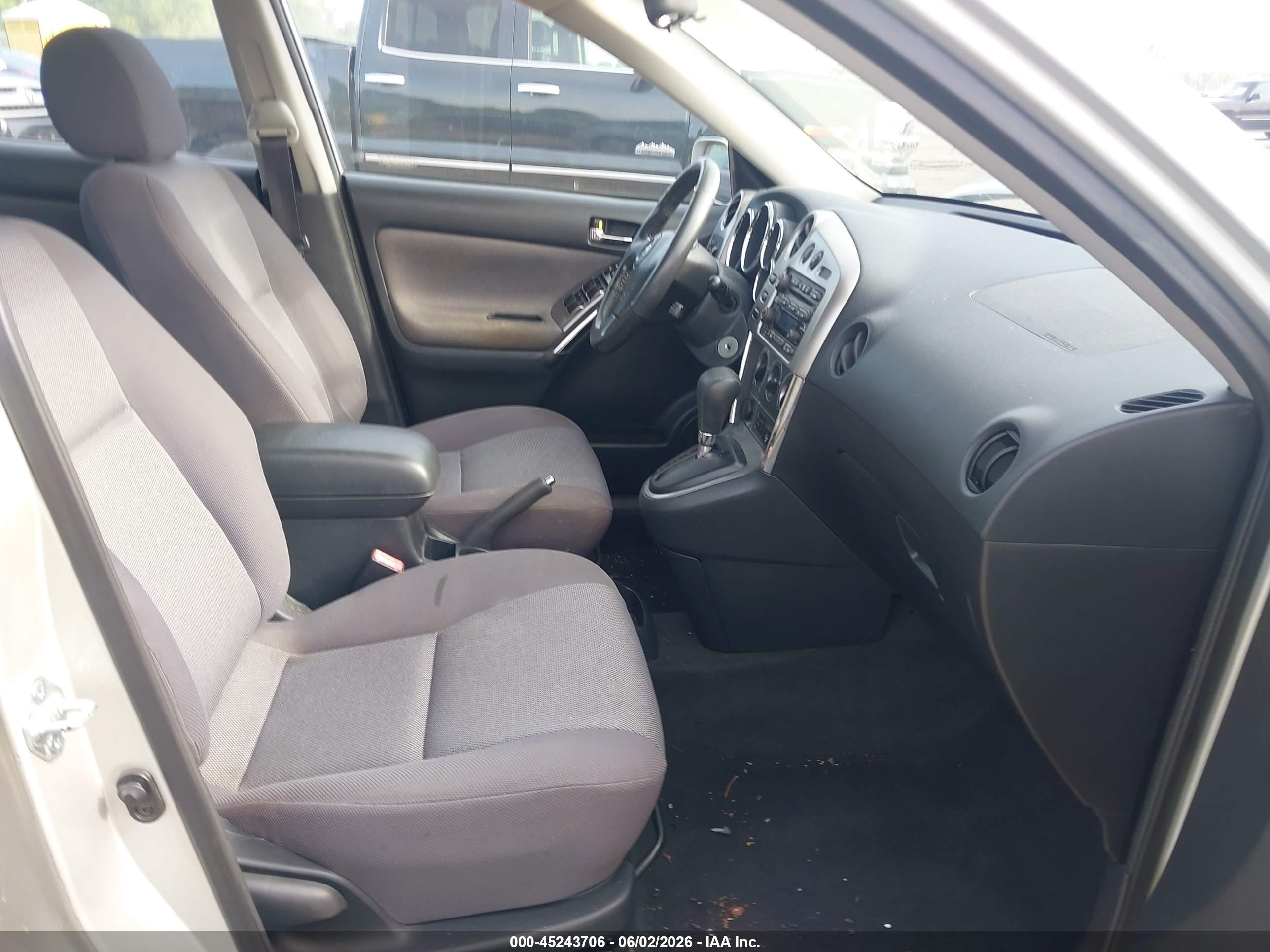 2003 Toyota Matrix Xr Silver vin: 2T1KR32E63C004833