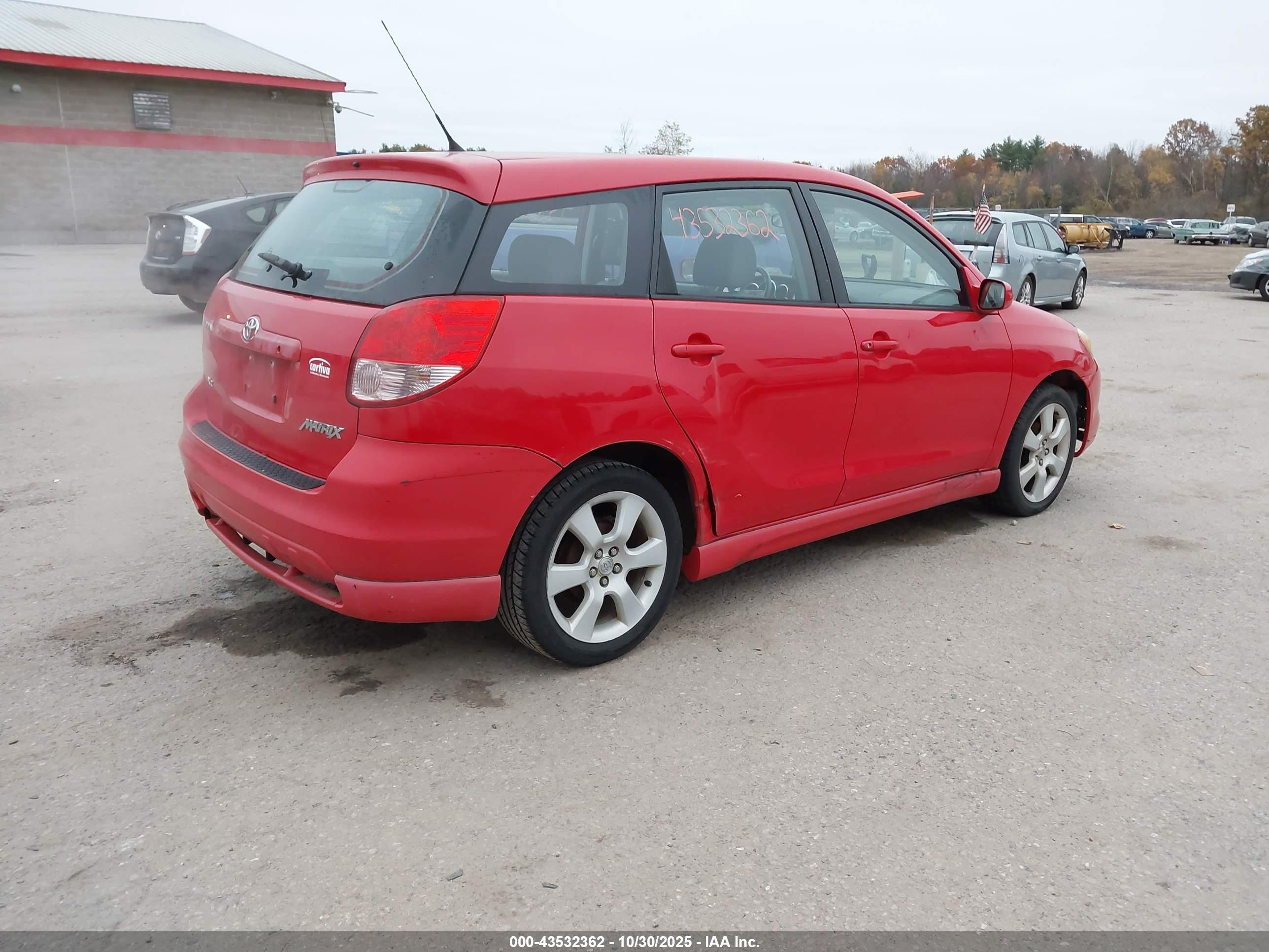 2003 Toyota Matrix Xr Red vin: 2T1KR32E63C110019