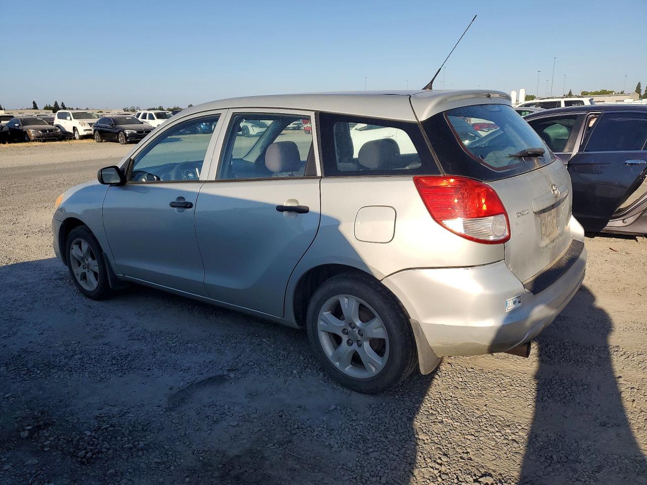 2003 Toyota Corolla Matrix Xr Silver vin: 2T1KR32E63C700625