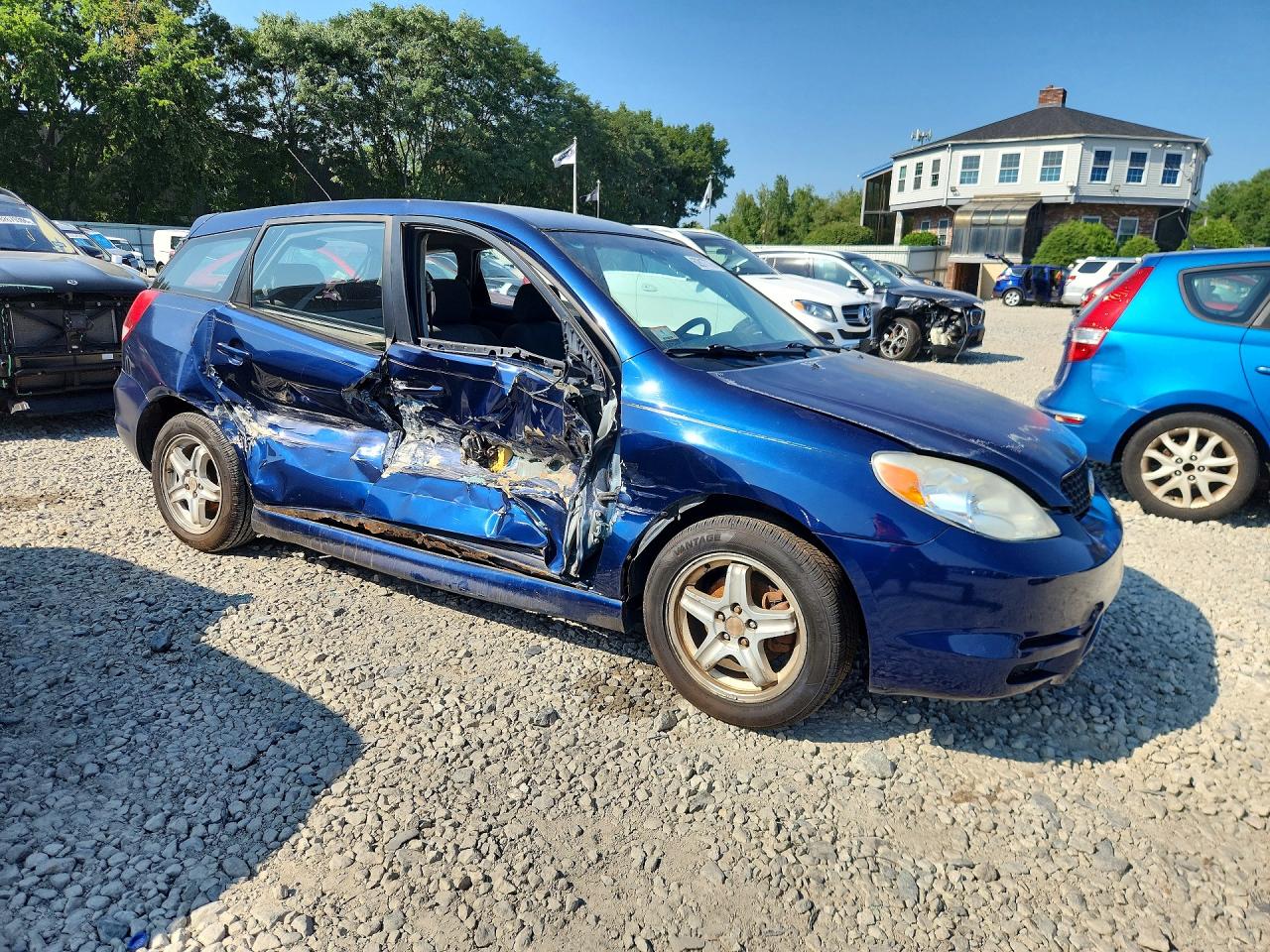 2004 Toyota Matrix Xr Blue vin: 2T1KR32E64C183831