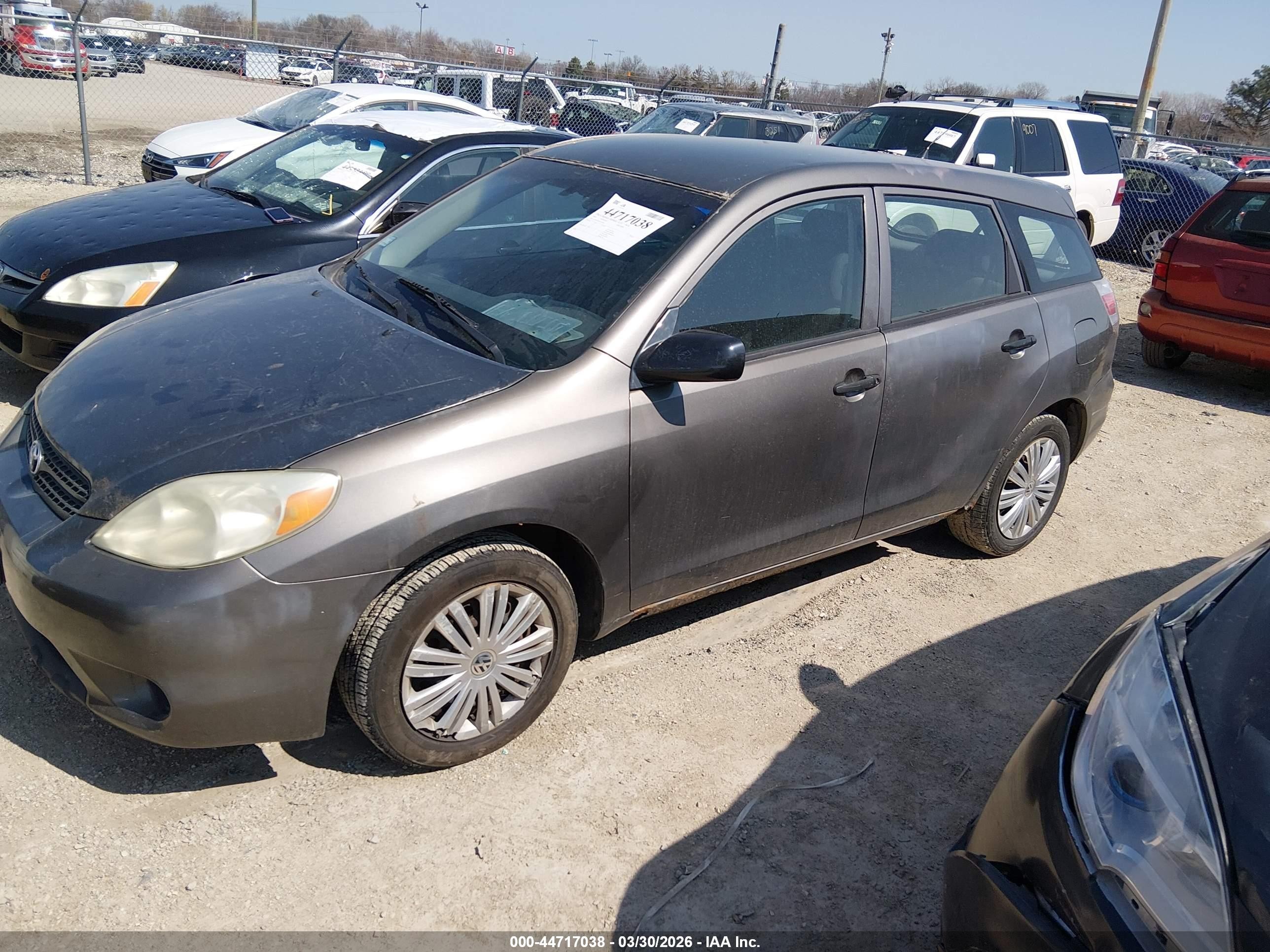 2005 Toyota Matrix   Gray vin: 2T1KR32E65C322146
