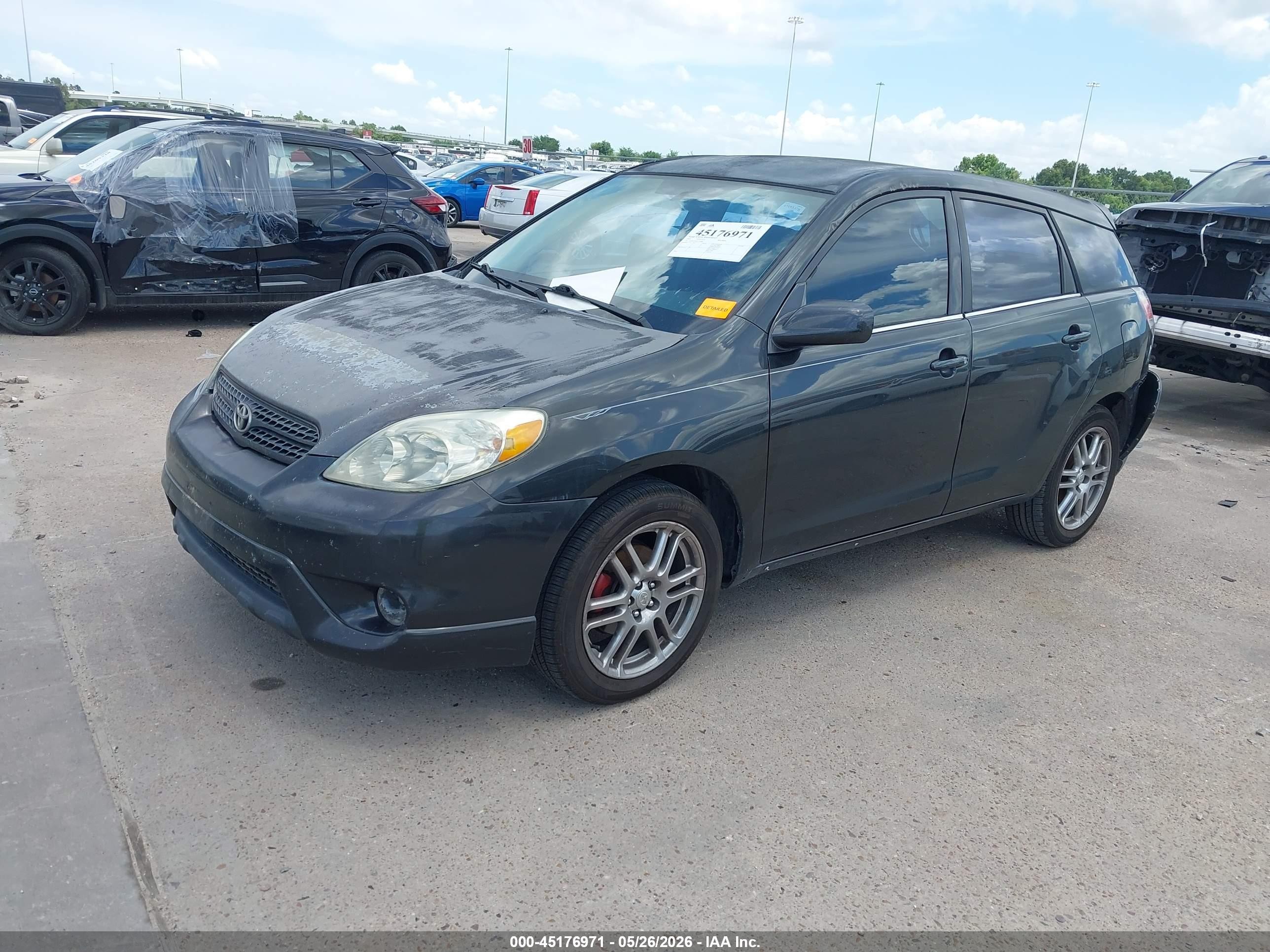 2005 Toyota Matrix Xr Черный vin: 2T1KR32E65C334880