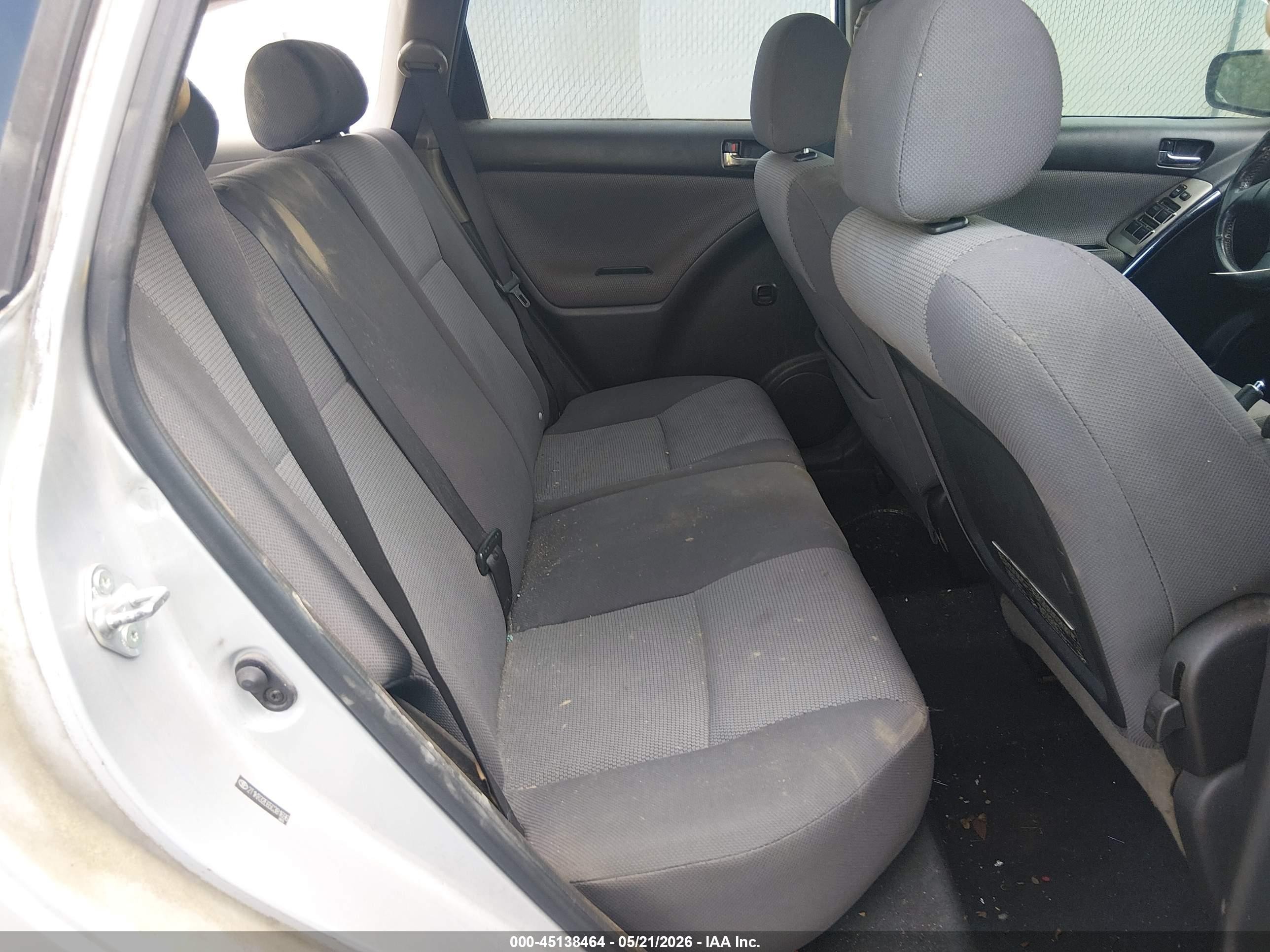 2005 Toyota Matrix Xr Silver vin: 2T1KR32E65C381696