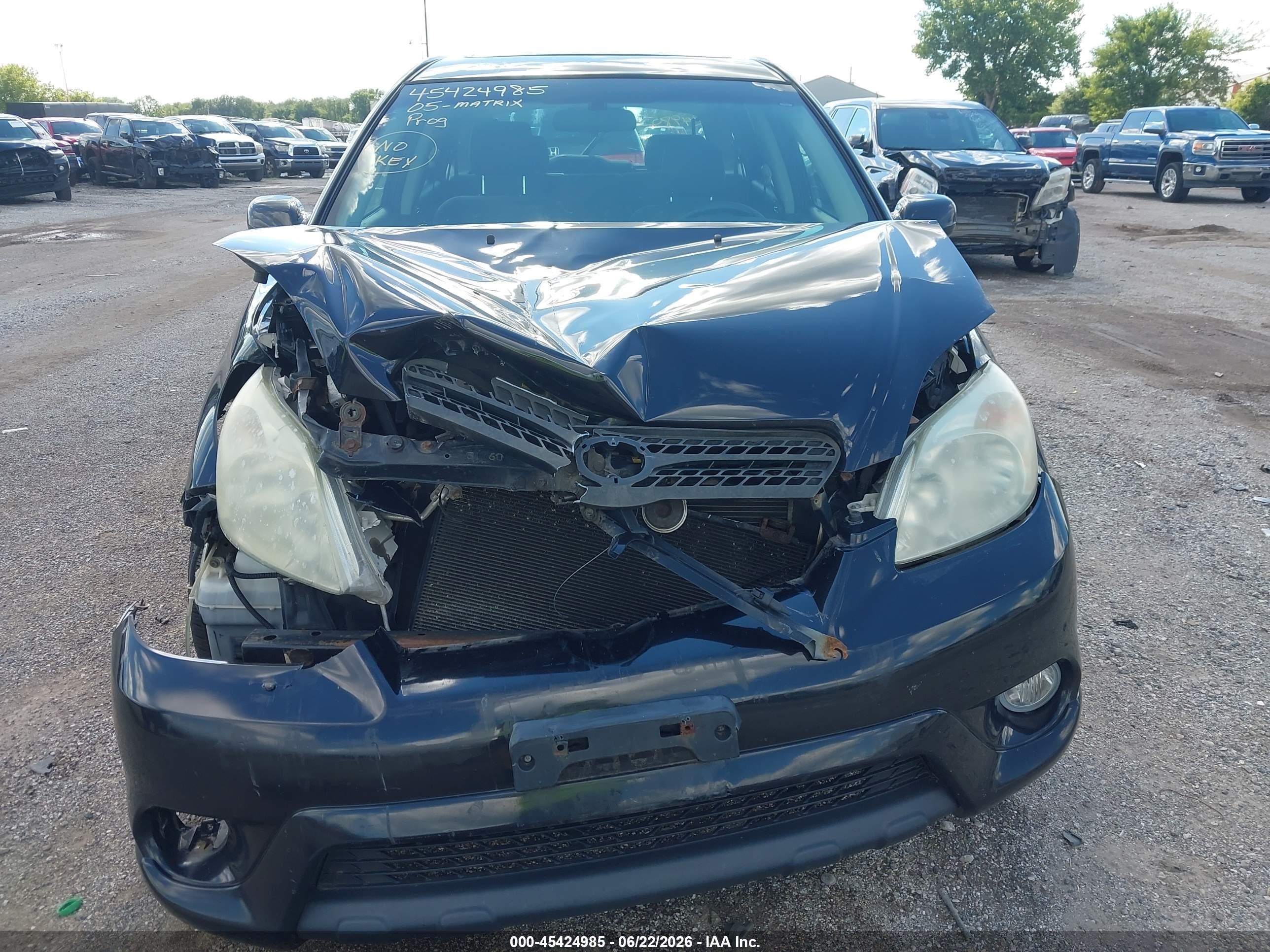 2005 Toyota Matrix Xr Black vin: 2T1KR32E65C387434