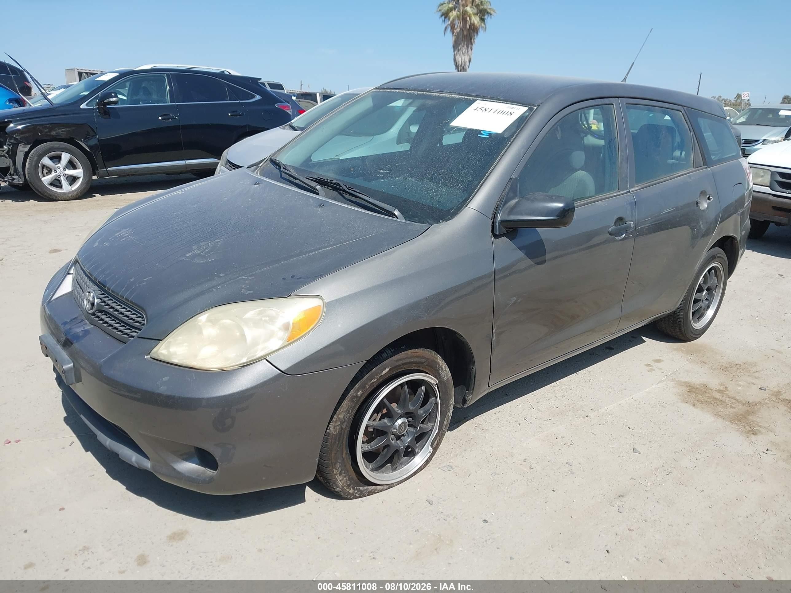 2005 Toyota Matrix   Gray vin: 2T1KR32E65C448975